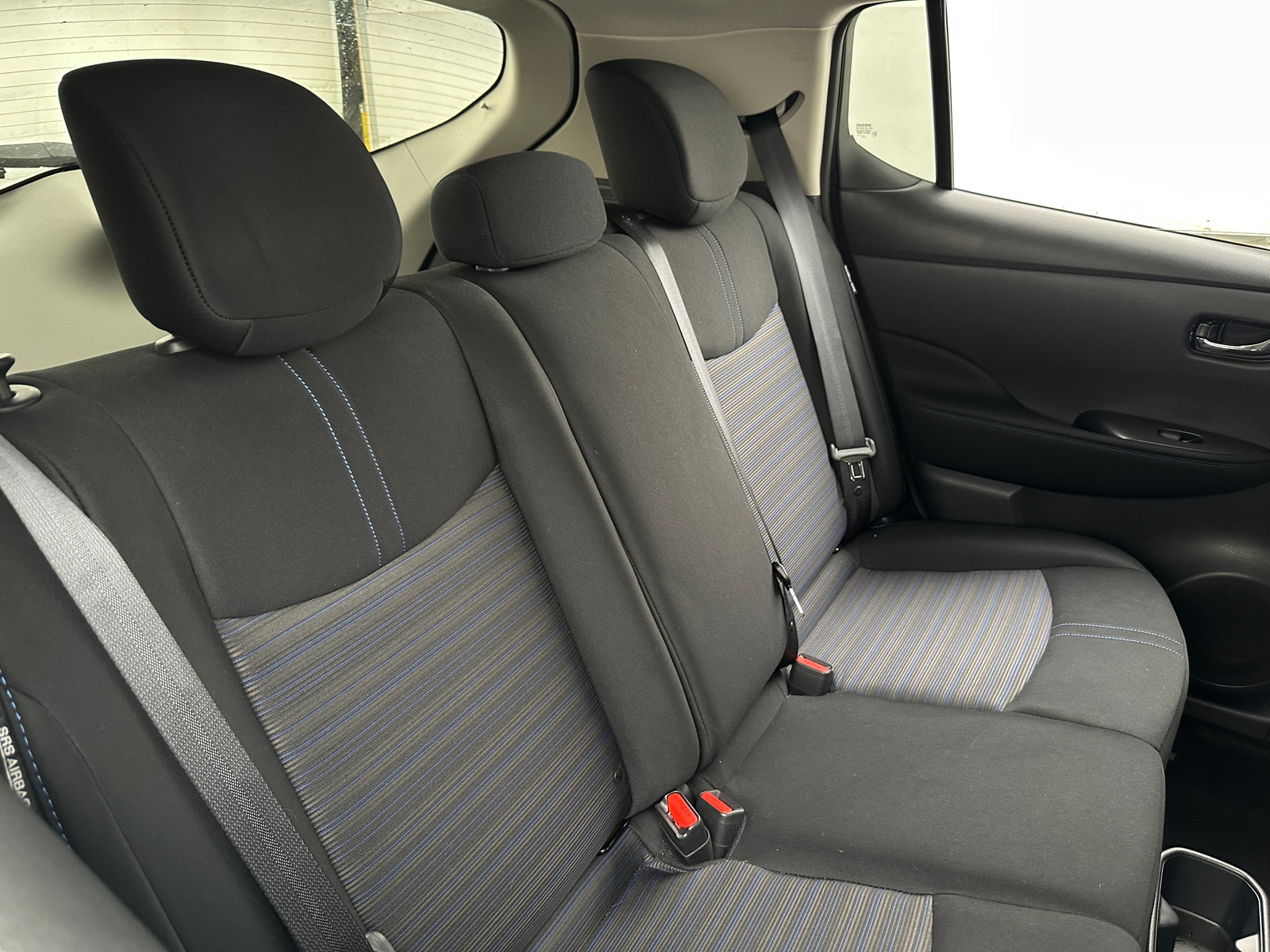 Thumbnail: 2023 Nissan Leaf - 6