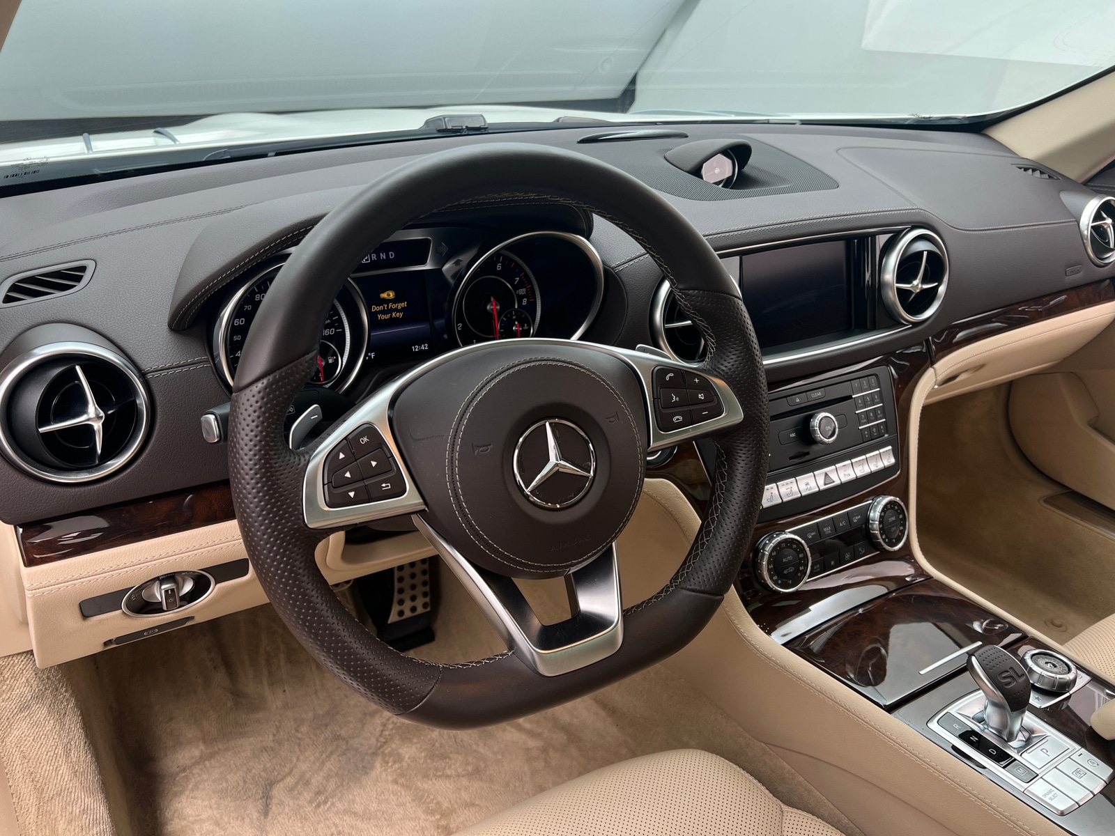 Thumbnail: 2019 Mercedes-Benz SL-Class - 4