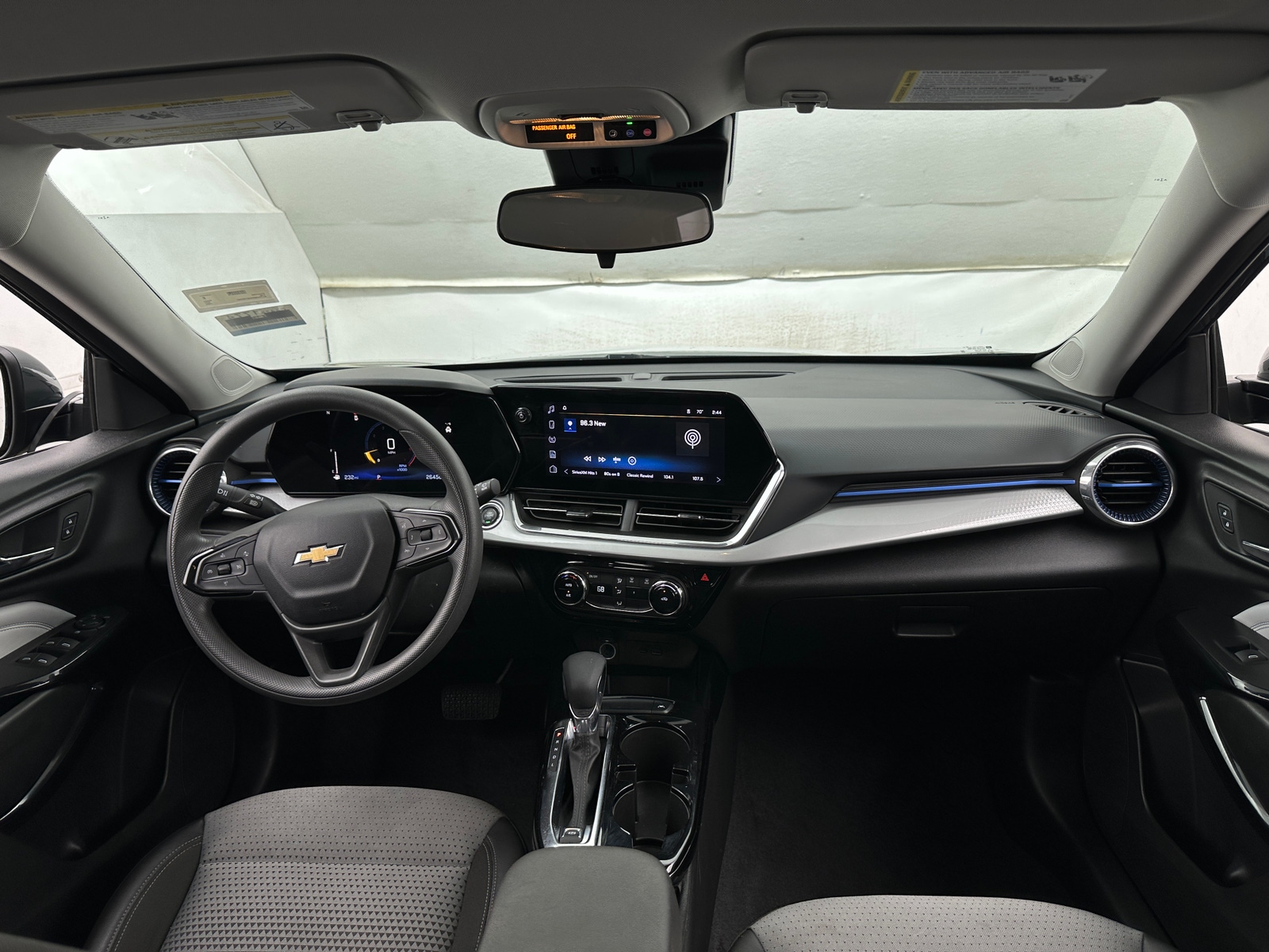 Thumbnail: 2025 Chevrolet Trax - 3