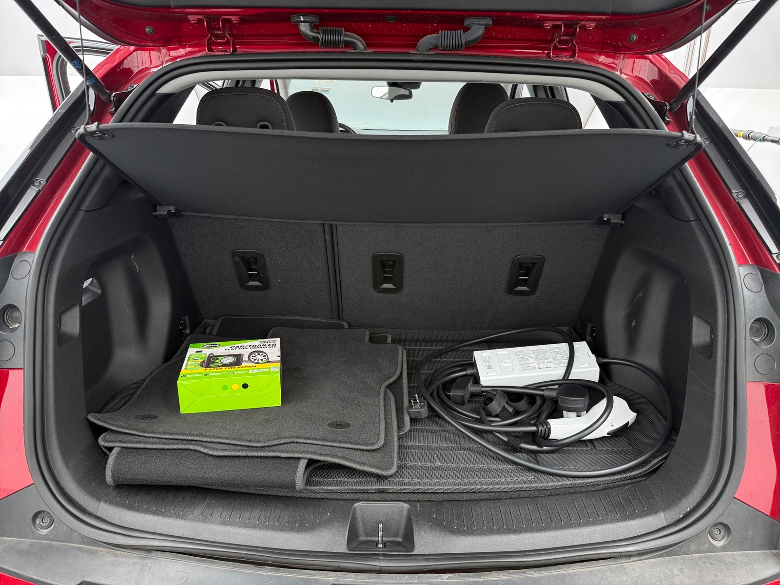 Thumbnail: 2023 Chevrolet Bolt EUV - 7