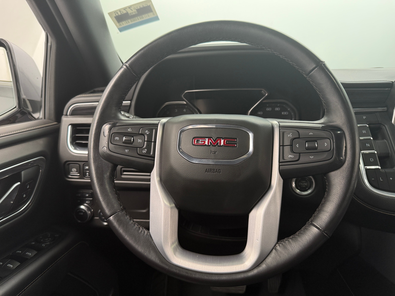 Thumbnail: 2021 GMC Yukon XL - 4
