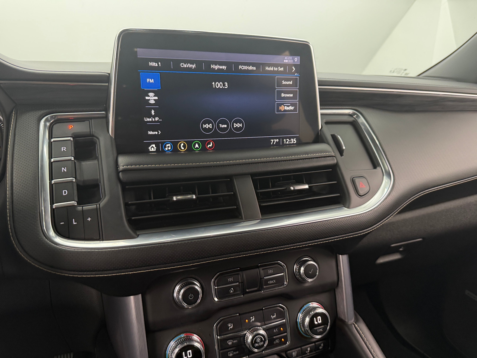 Thumbnail: 2021 GMC Yukon XL - 3