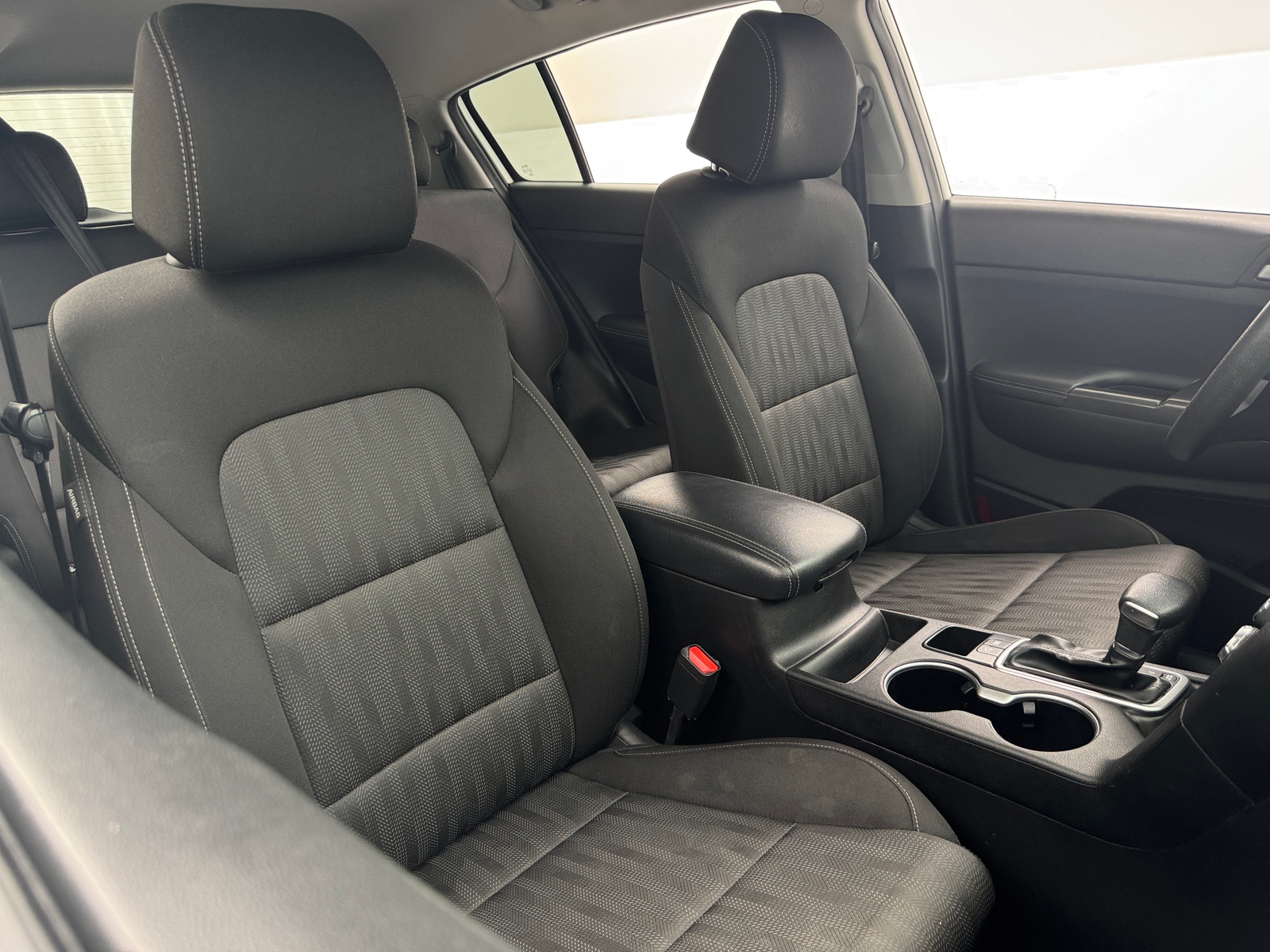 Thumbnail: 2020 Kia Sportage - 2