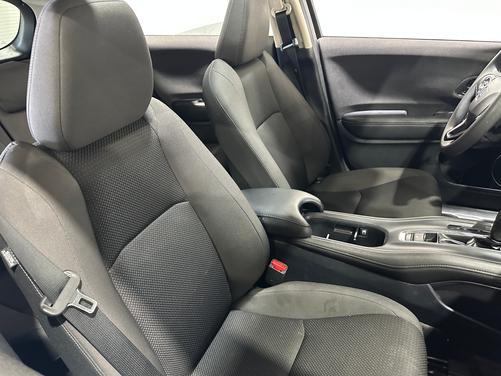 Thumbnail: 2022 Honda HR-V - 2