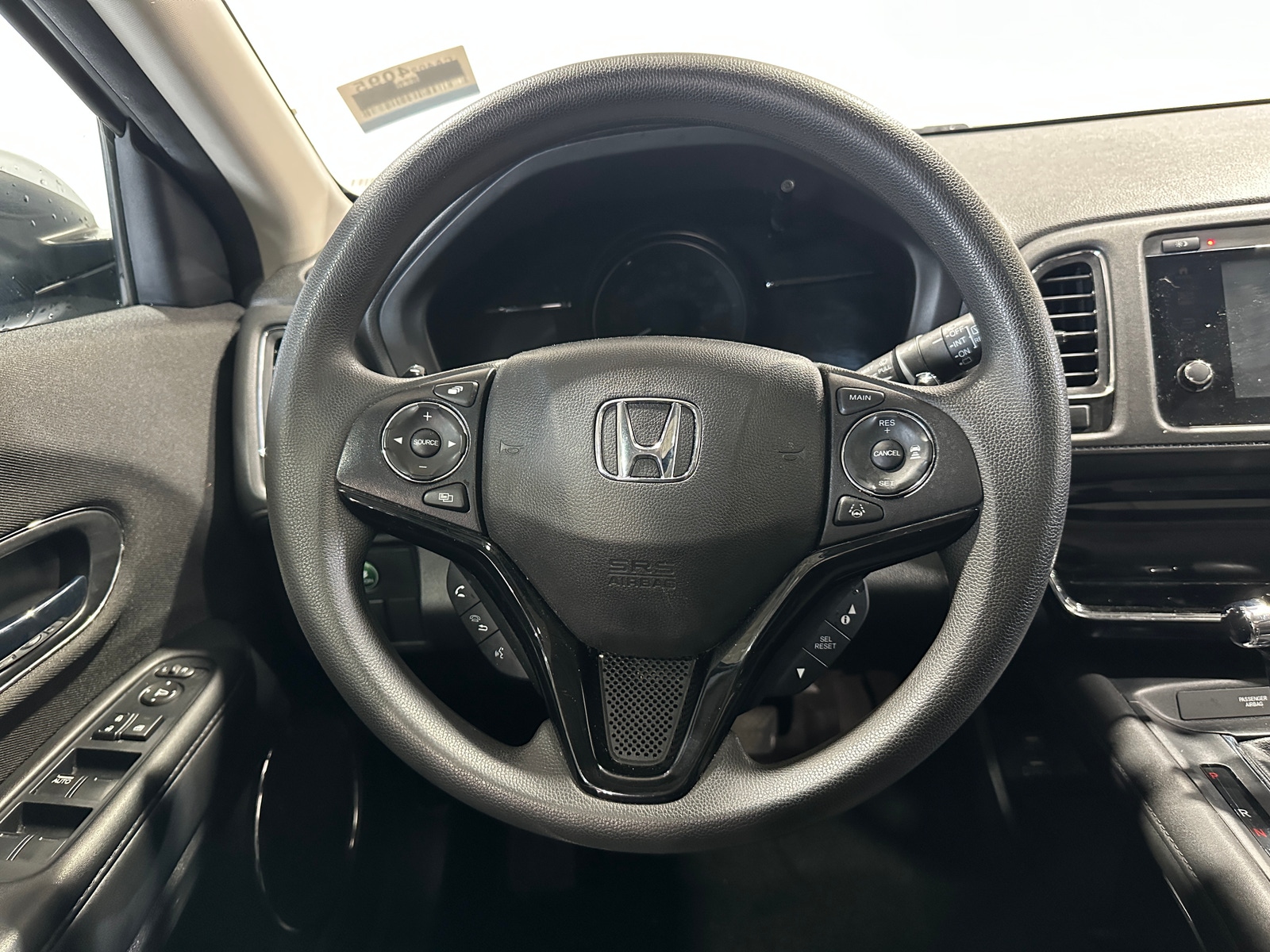 Thumbnail: 2022 Honda HR-V - 5