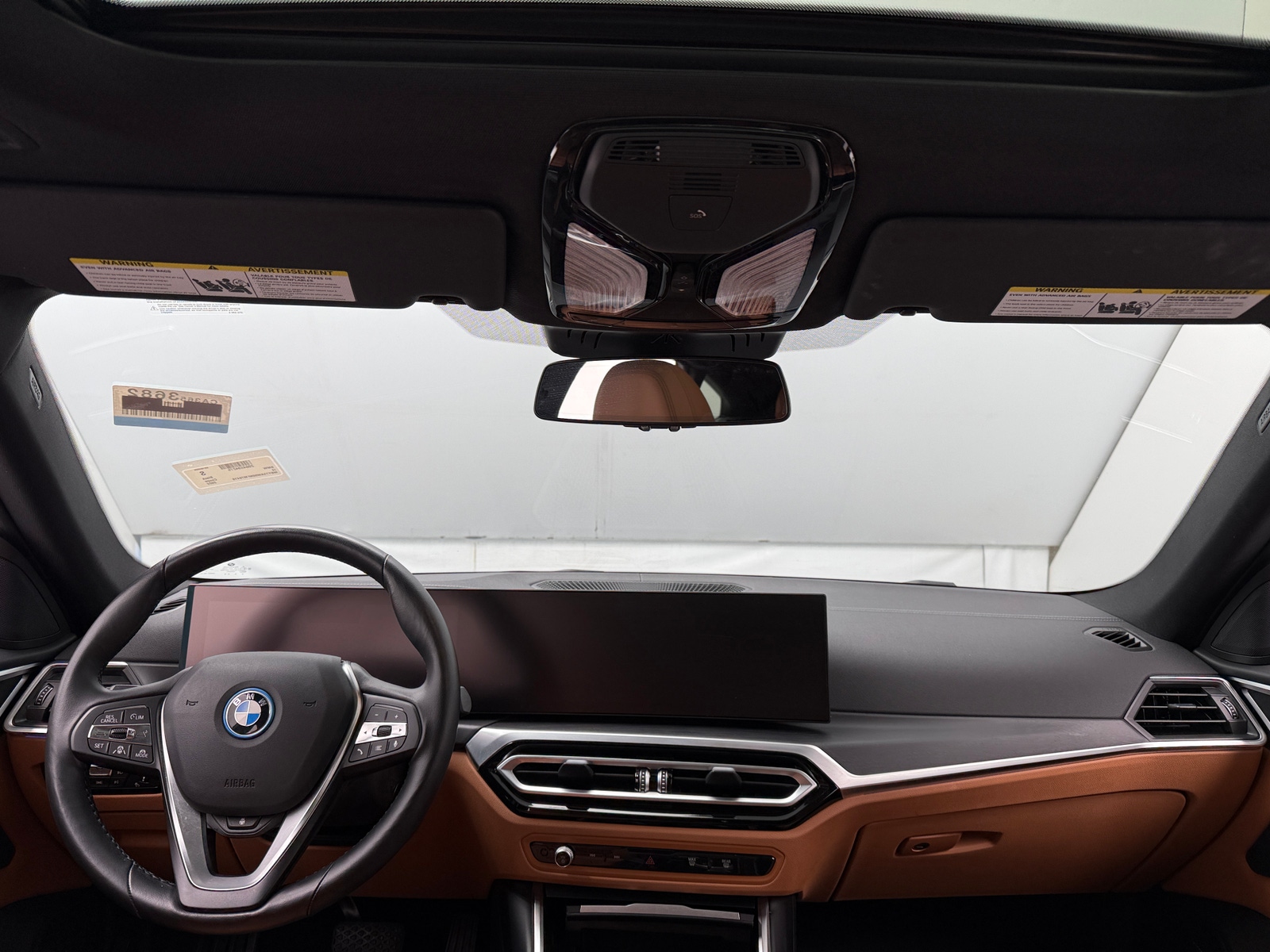 Thumbnail: 2022 BMW i4 - 2