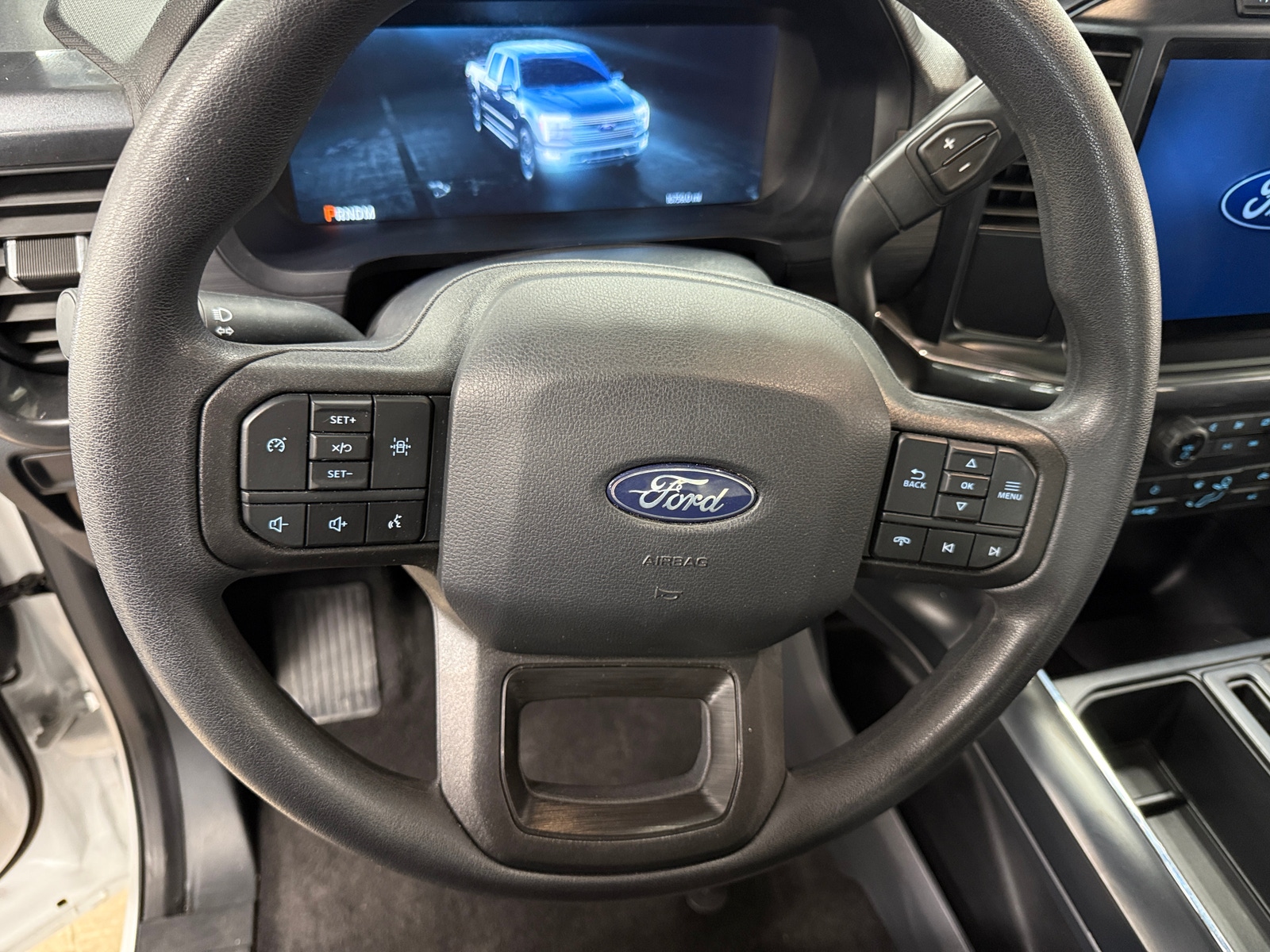 Thumbnail: 2024 Ford Econoline - 5