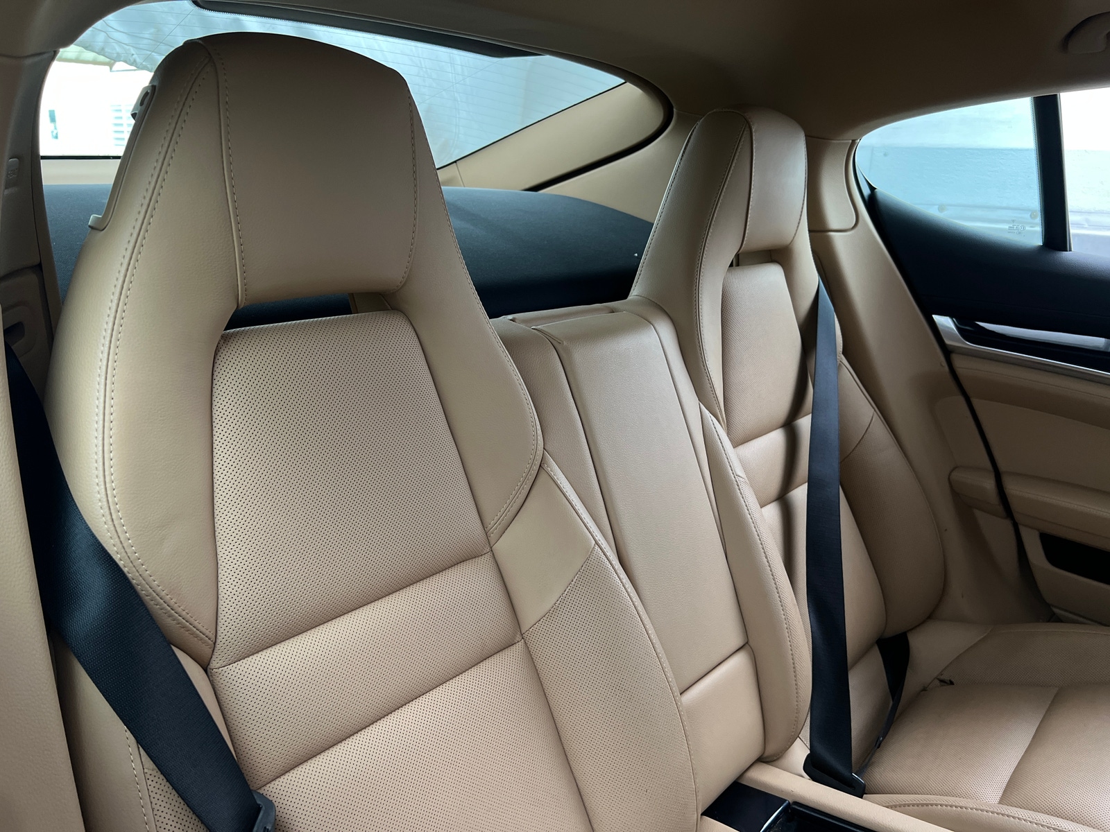 Thumbnail: 2016 Porsche Panamera - 5