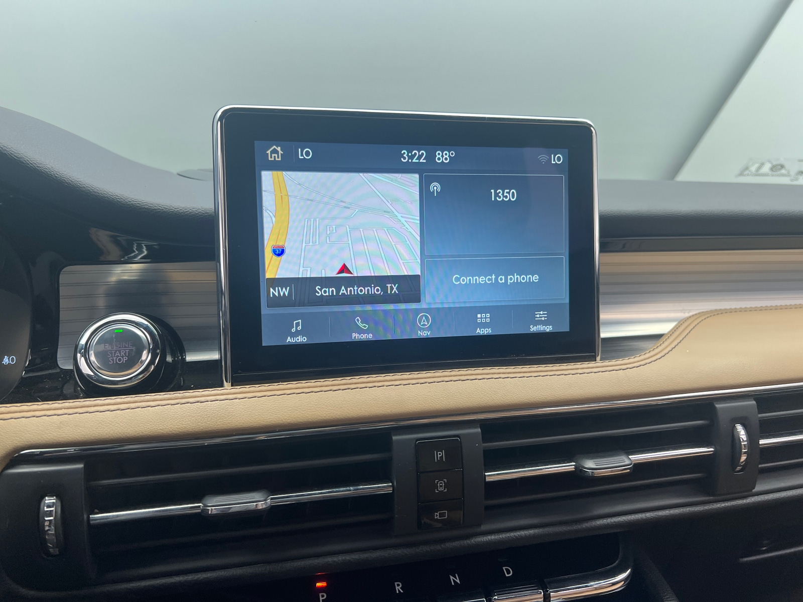 Thumbnail: 2022 Lincoln Corsair - 3