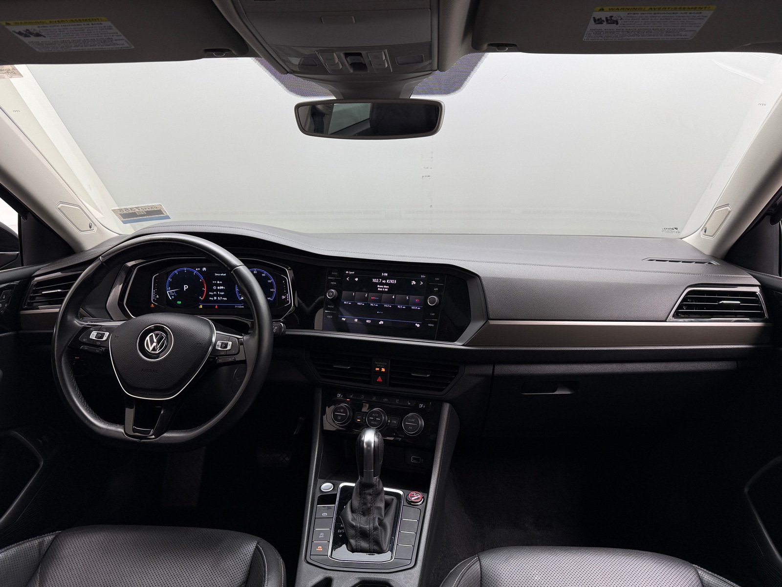 Thumbnail: 2019 Volkswagen Jetta - 2