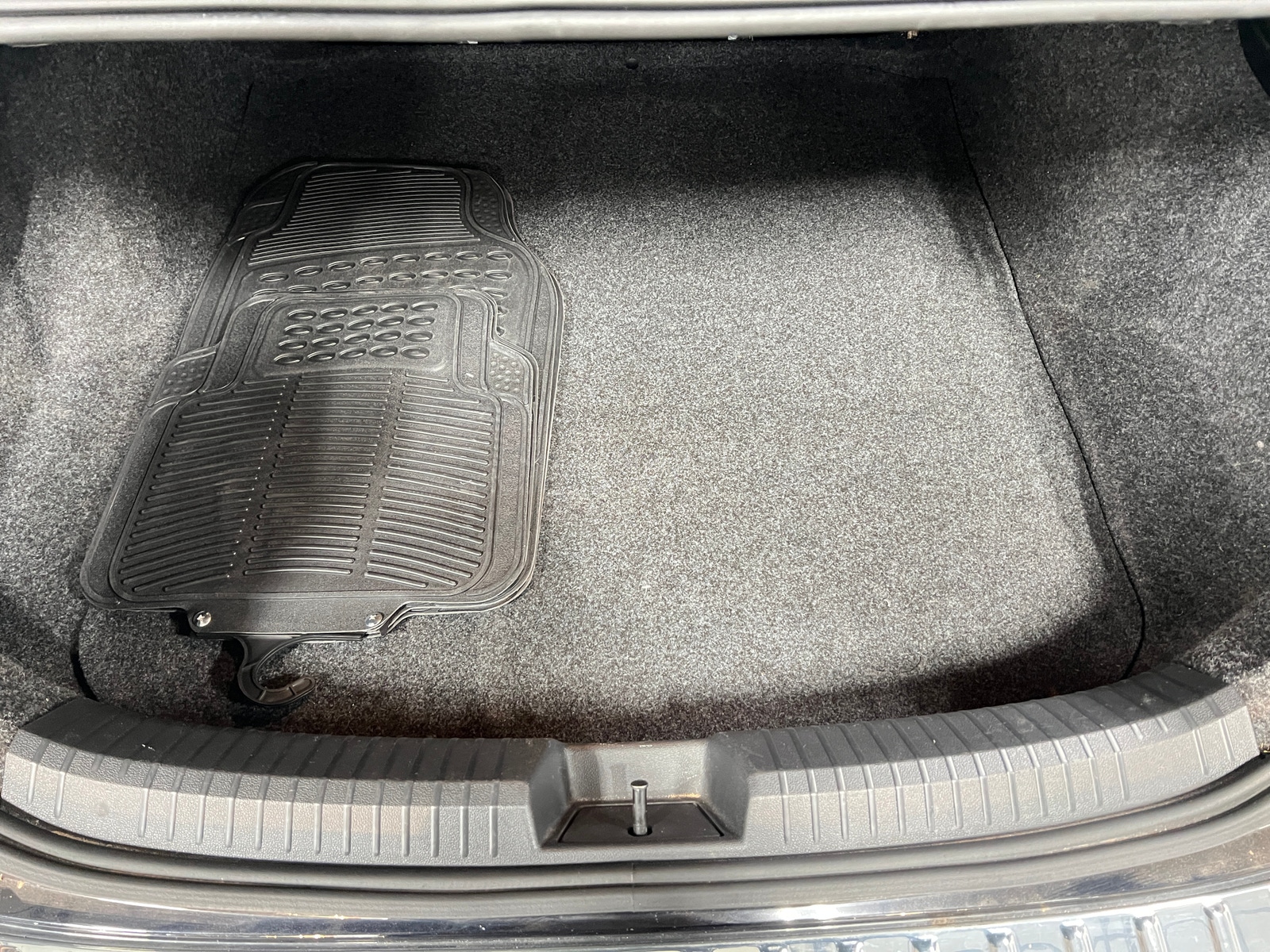 Thumbnail: 2019 Volkswagen Jetta - 6