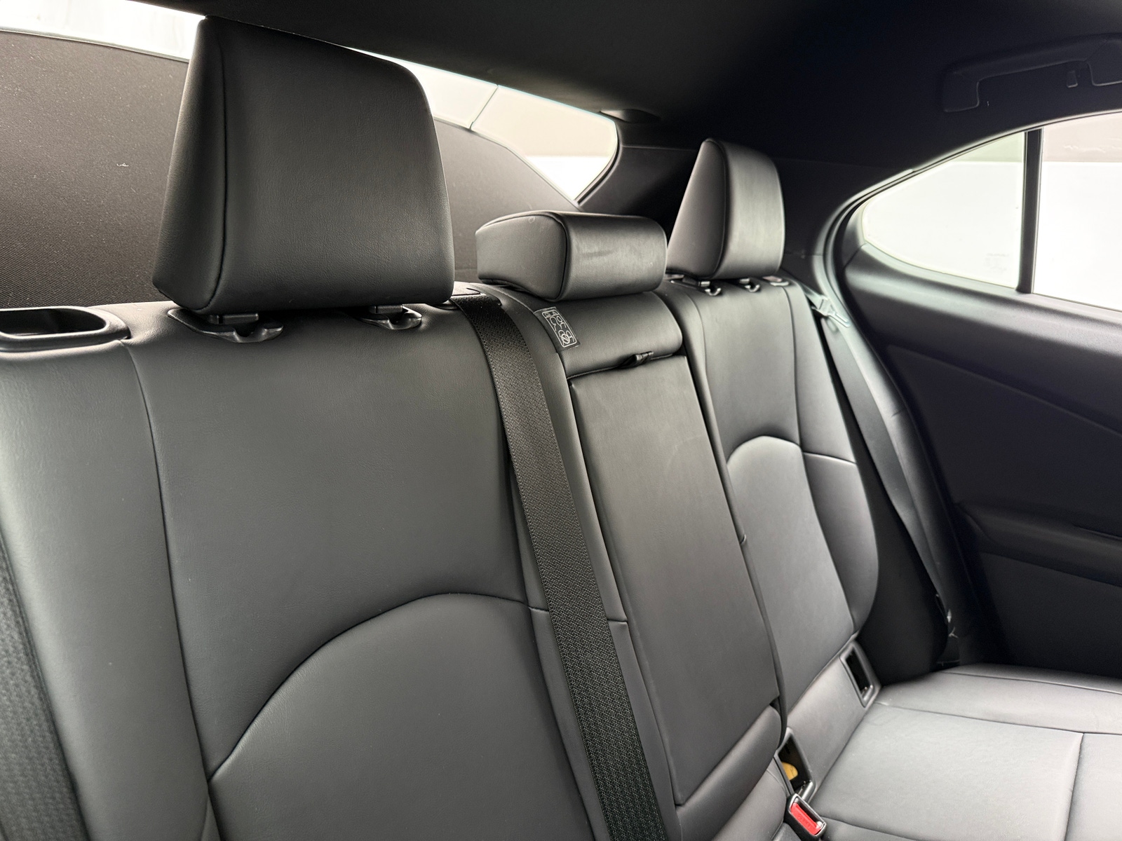 Thumbnail: 2021 Lexus UX - 5