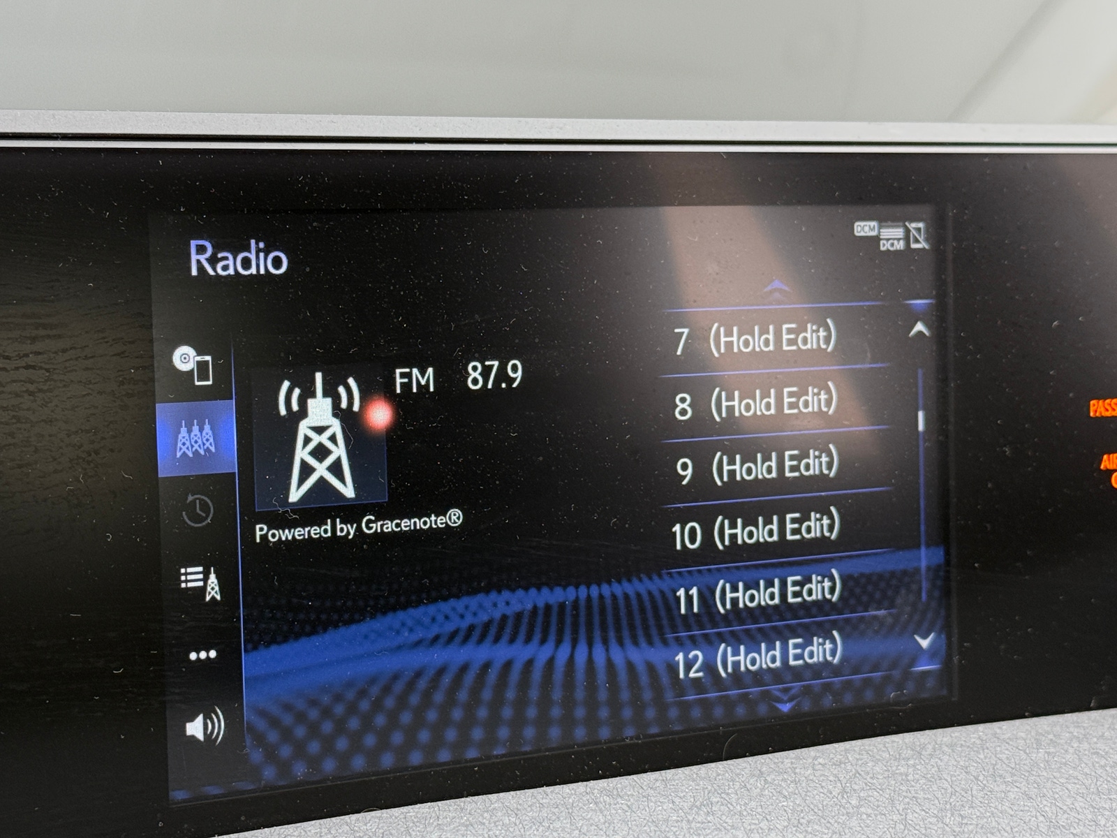 Thumbnail: 2021 Lexus UX - 3