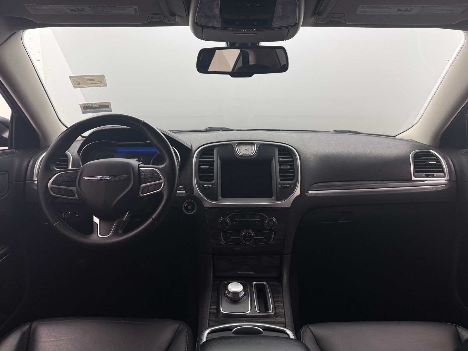 Thumbnail: 2022 Chrysler 300 - 2