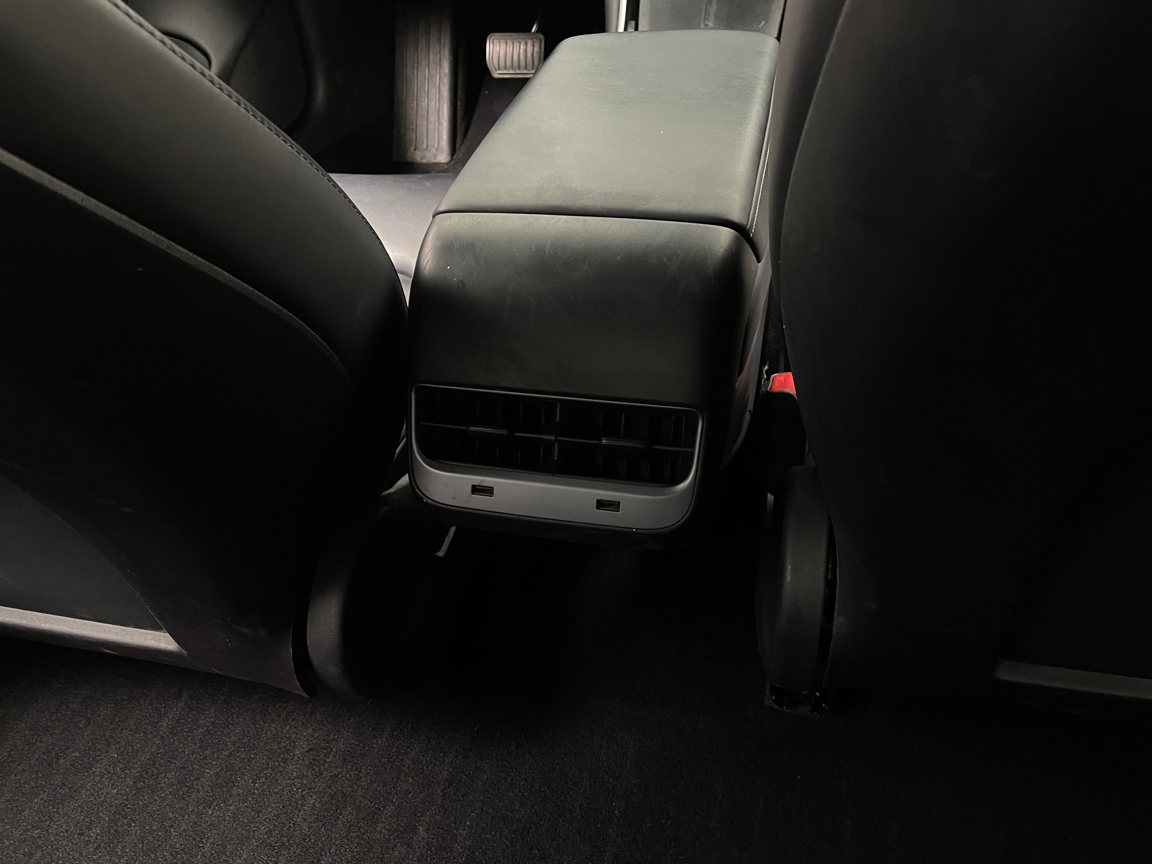 2019 Tesla Model 3 - Image 1