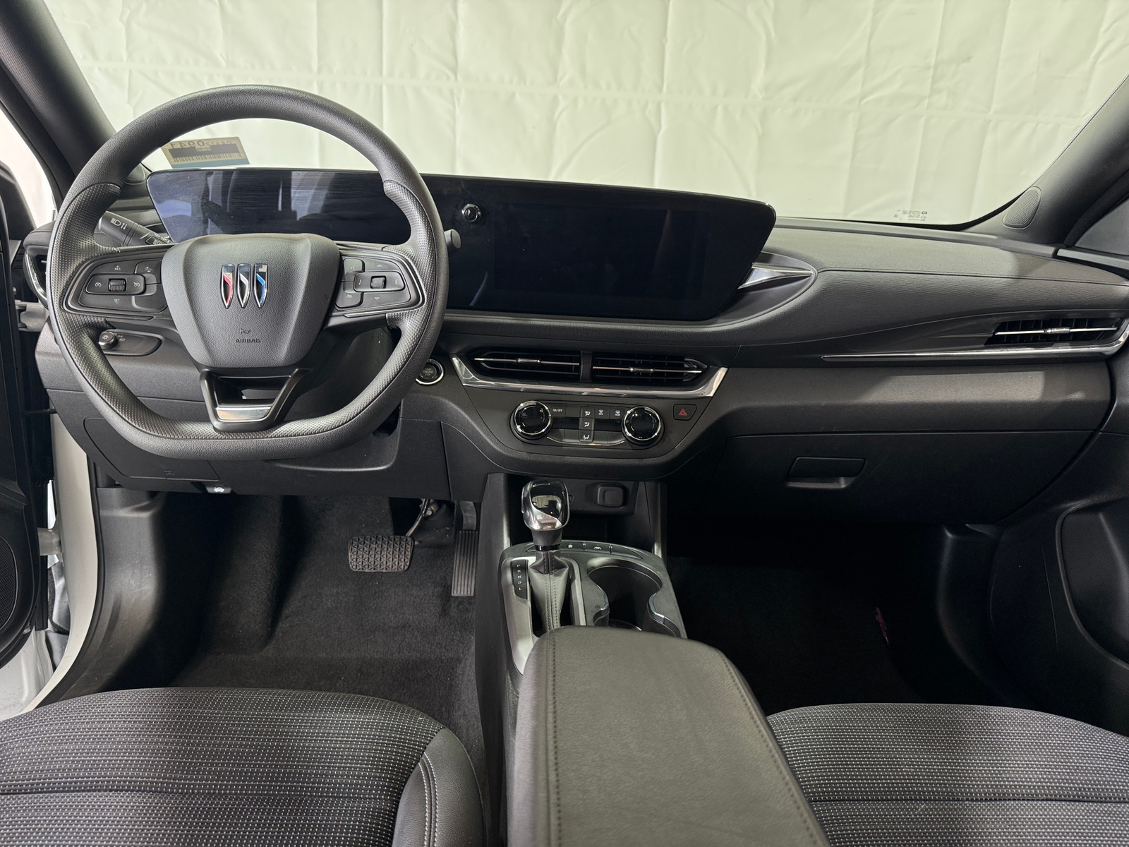 Thumbnail: 2025 Buick Envista - 3