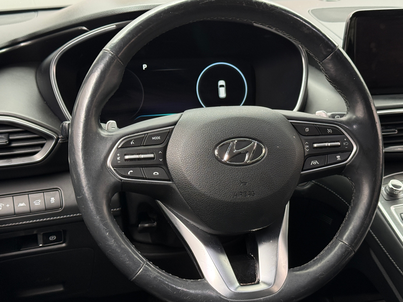 Thumbnail: 2022 Hyundai Santa Fe - 4