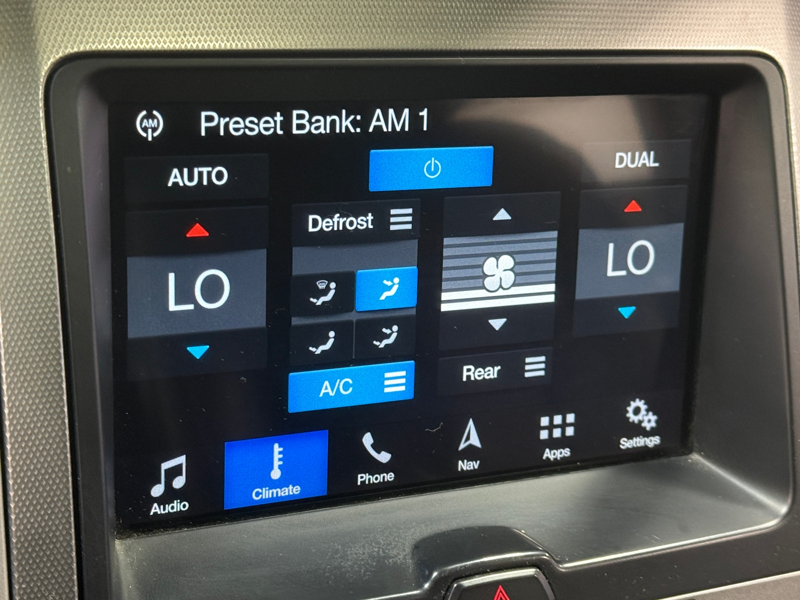 Thumbnail: 2017 Ford Expedition - 3