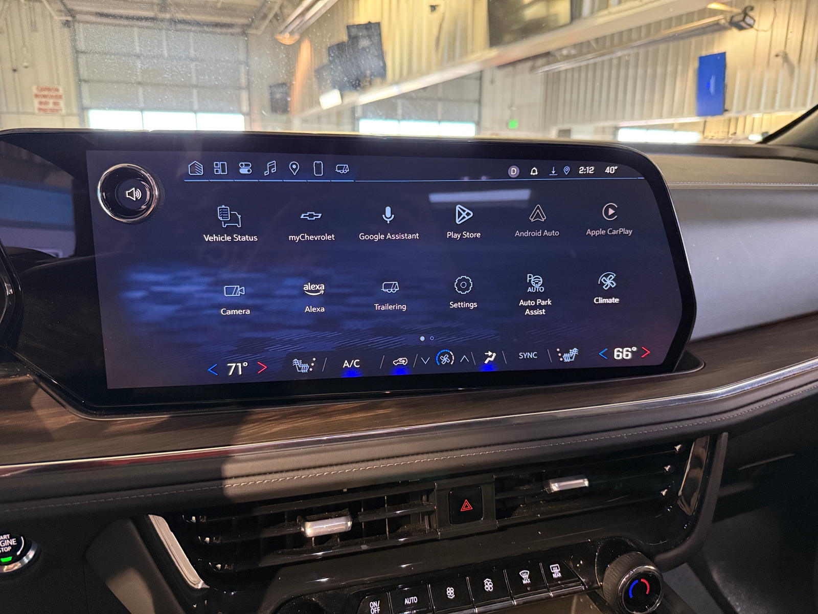 Thumbnail: 2025 Chevrolet Tahoe - 3