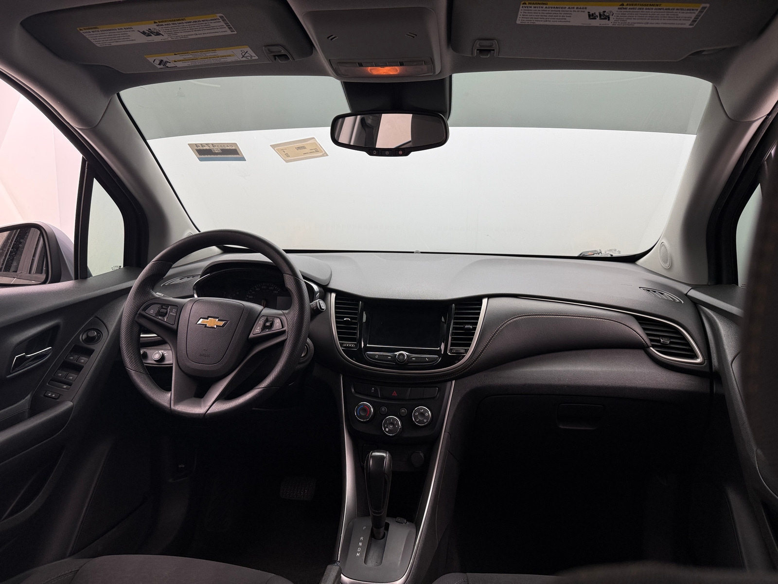 Thumbnail: 2020 Chevrolet Trax - 3