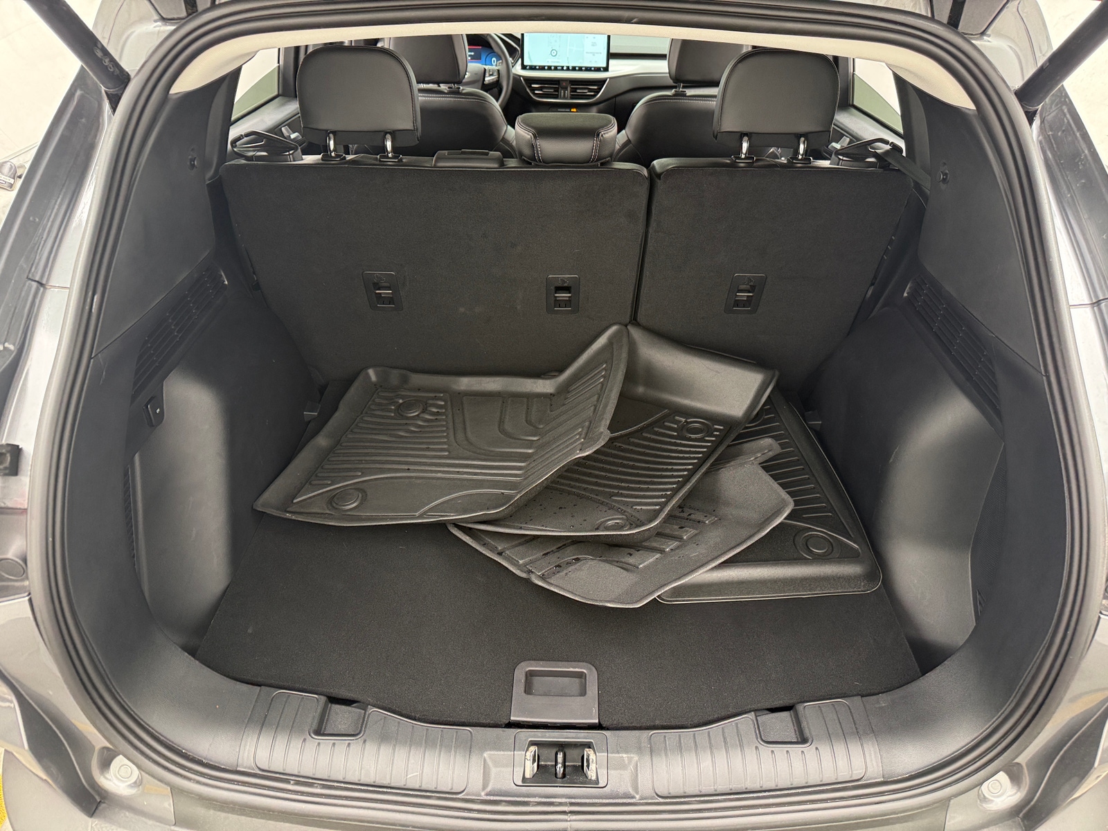 Thumbnail: 2024 Ford Escape - 6