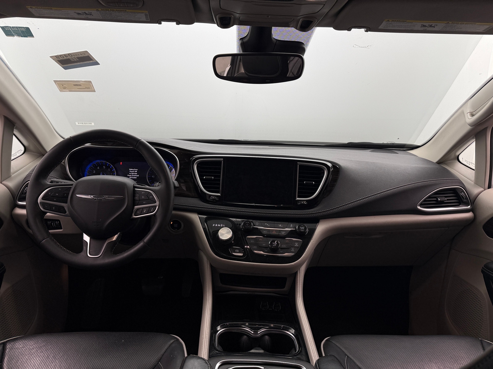 Thumbnail: 2023 Chrysler Pacifica - 2