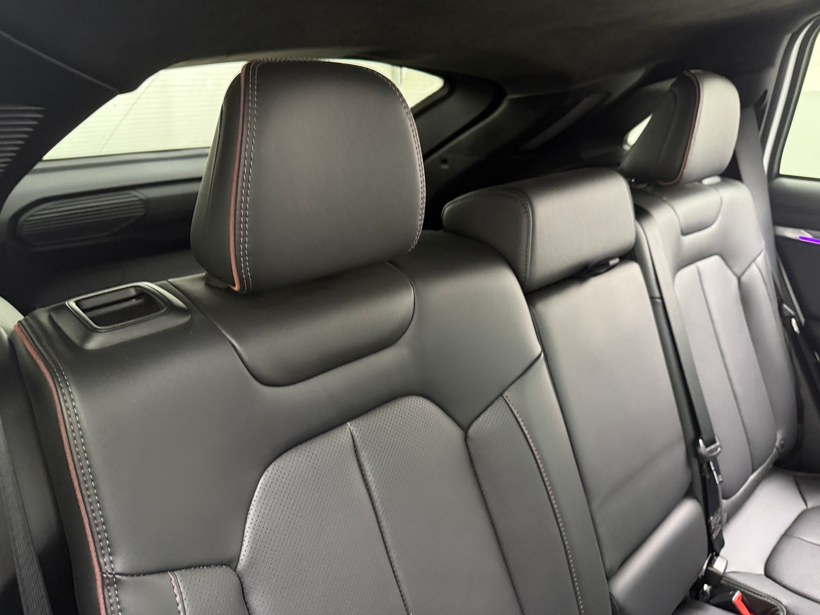 Thumbnail: 2024 Jeep Wagoneer S - 5