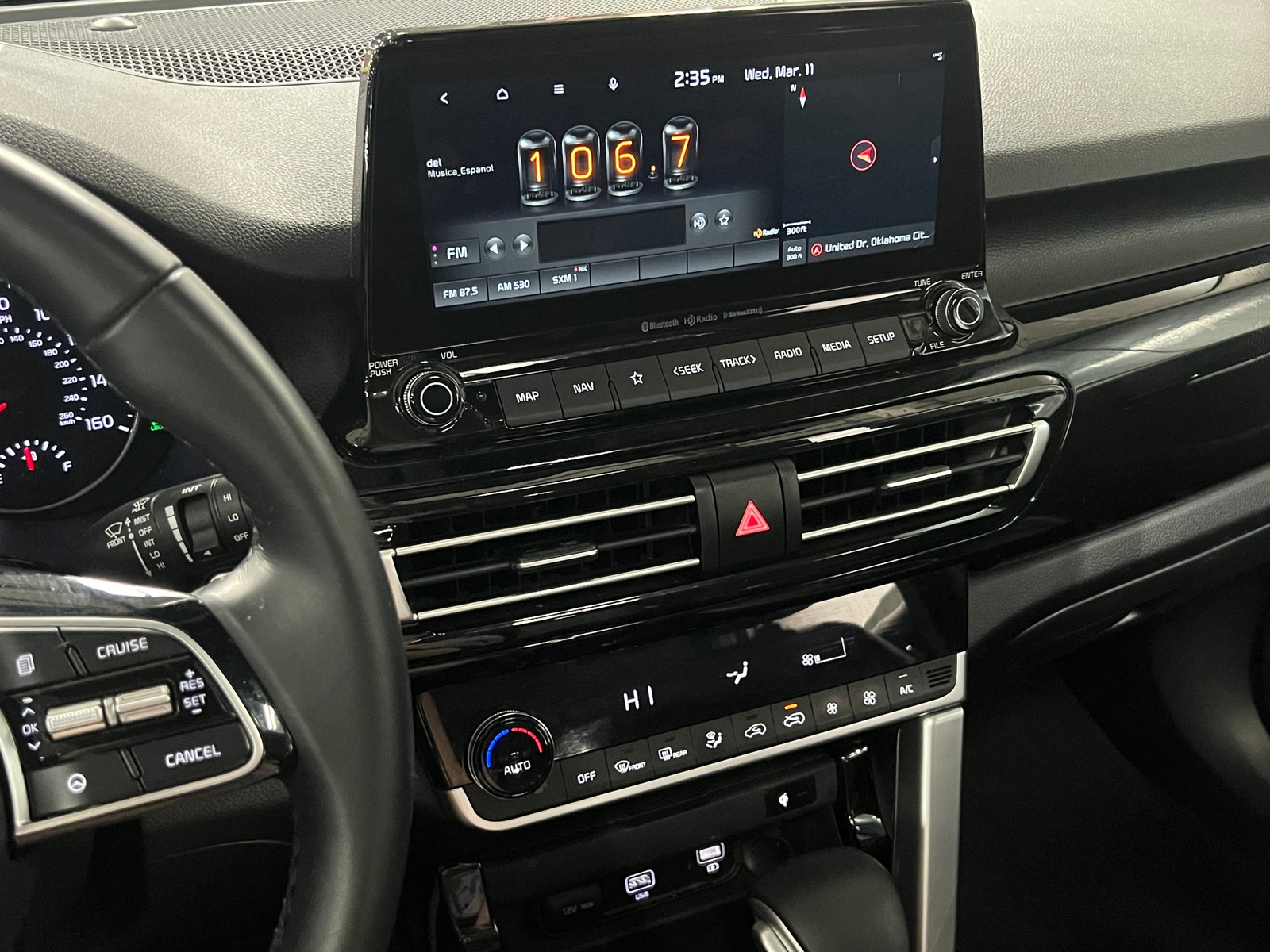 Thumbnail: 2022 Kia Seltos - 3