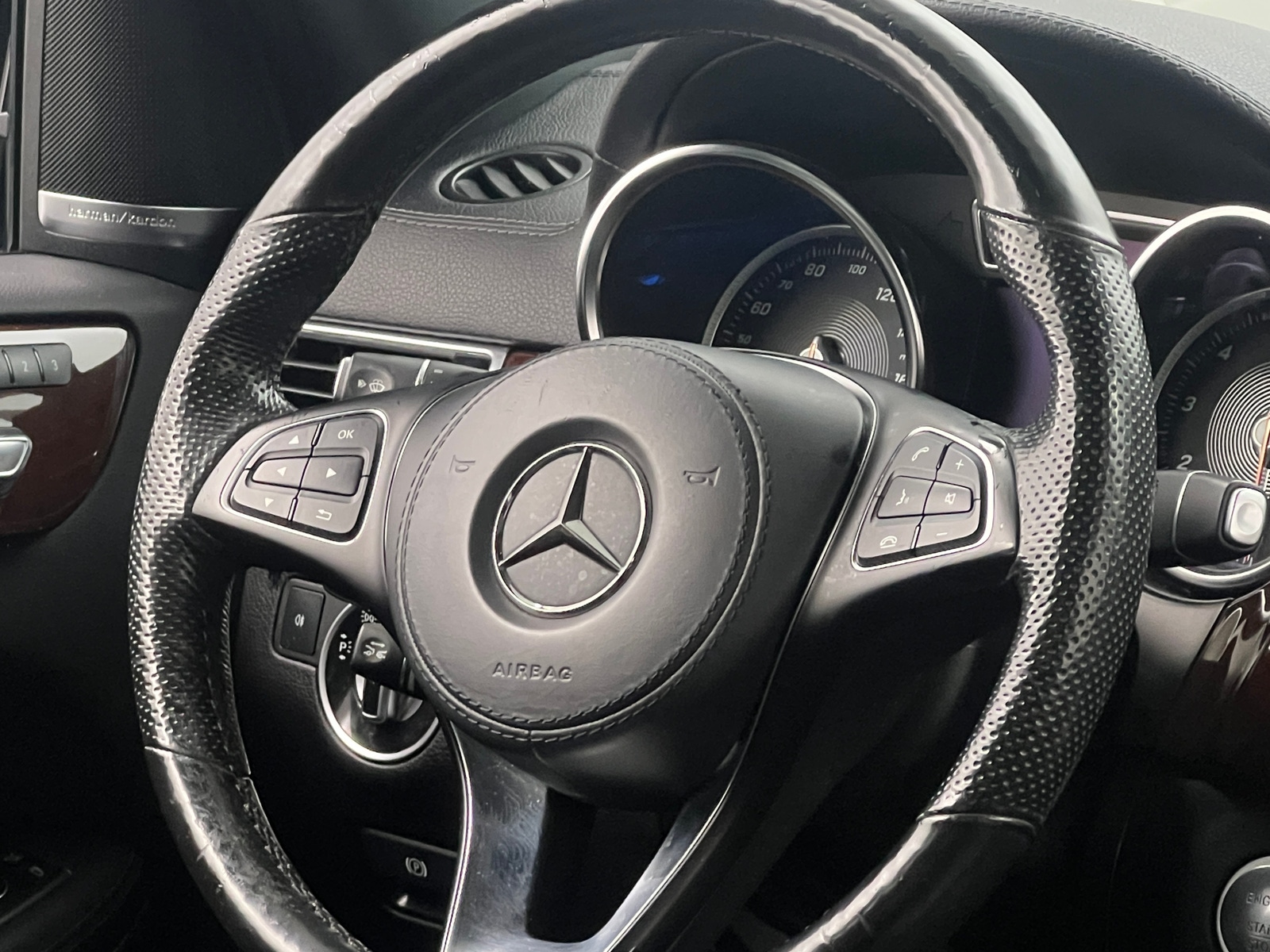 Thumbnail: 2019 Mercedes-Benz GLS - 4