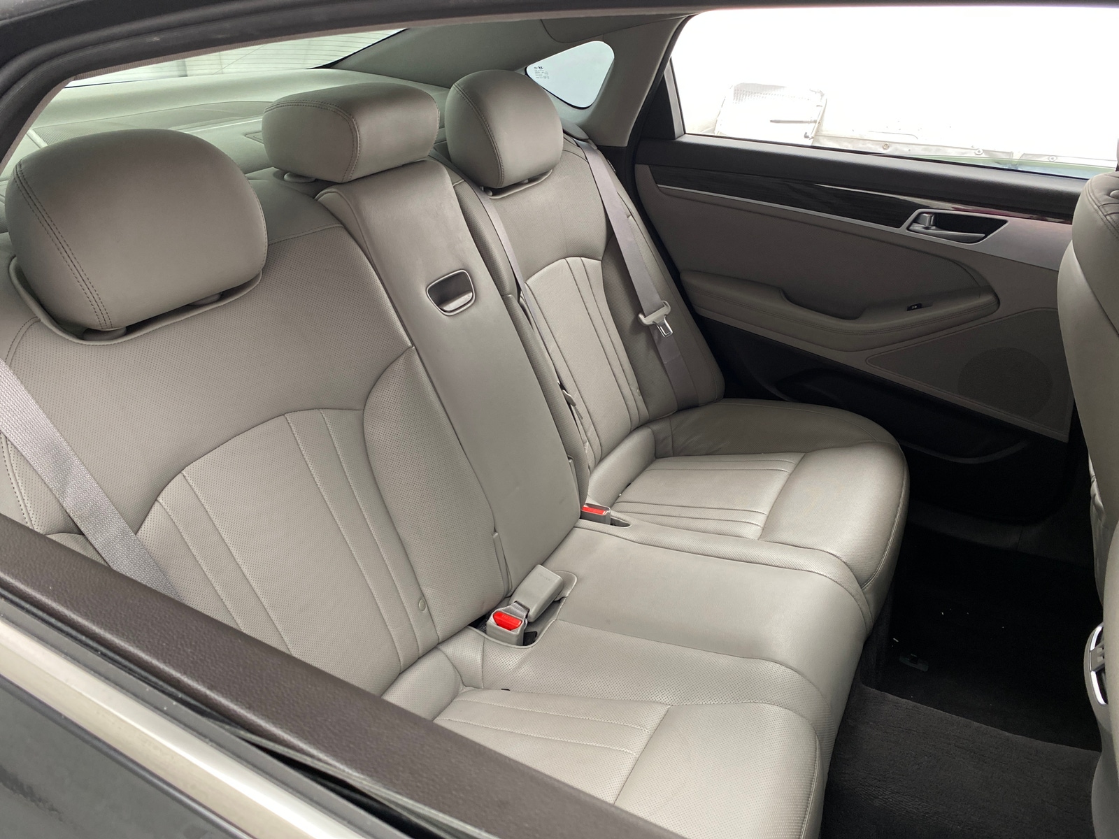 Thumbnail: 2016 Hyundai Genesis - 5