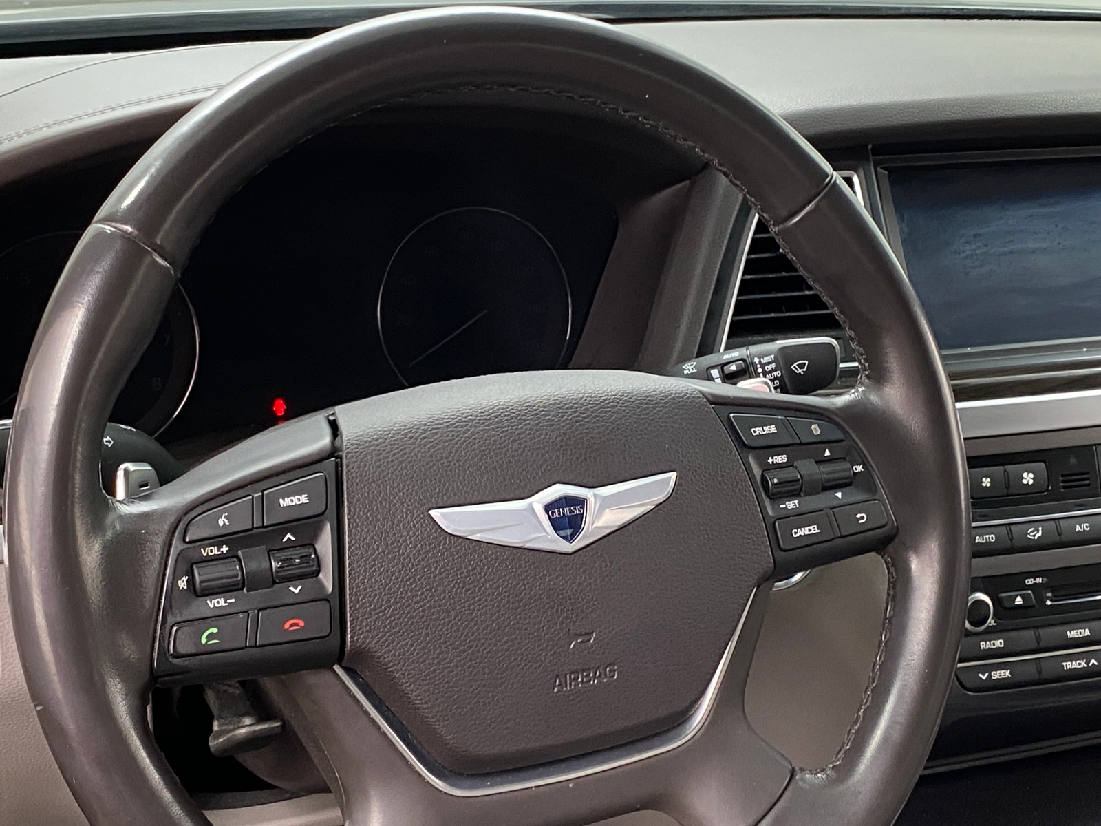 Thumbnail: 2016 Hyundai Genesis - 4