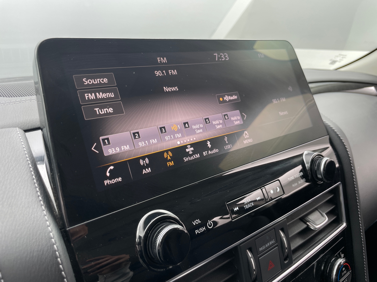 Thumbnail: 2024 INFINITI QX80 - 3