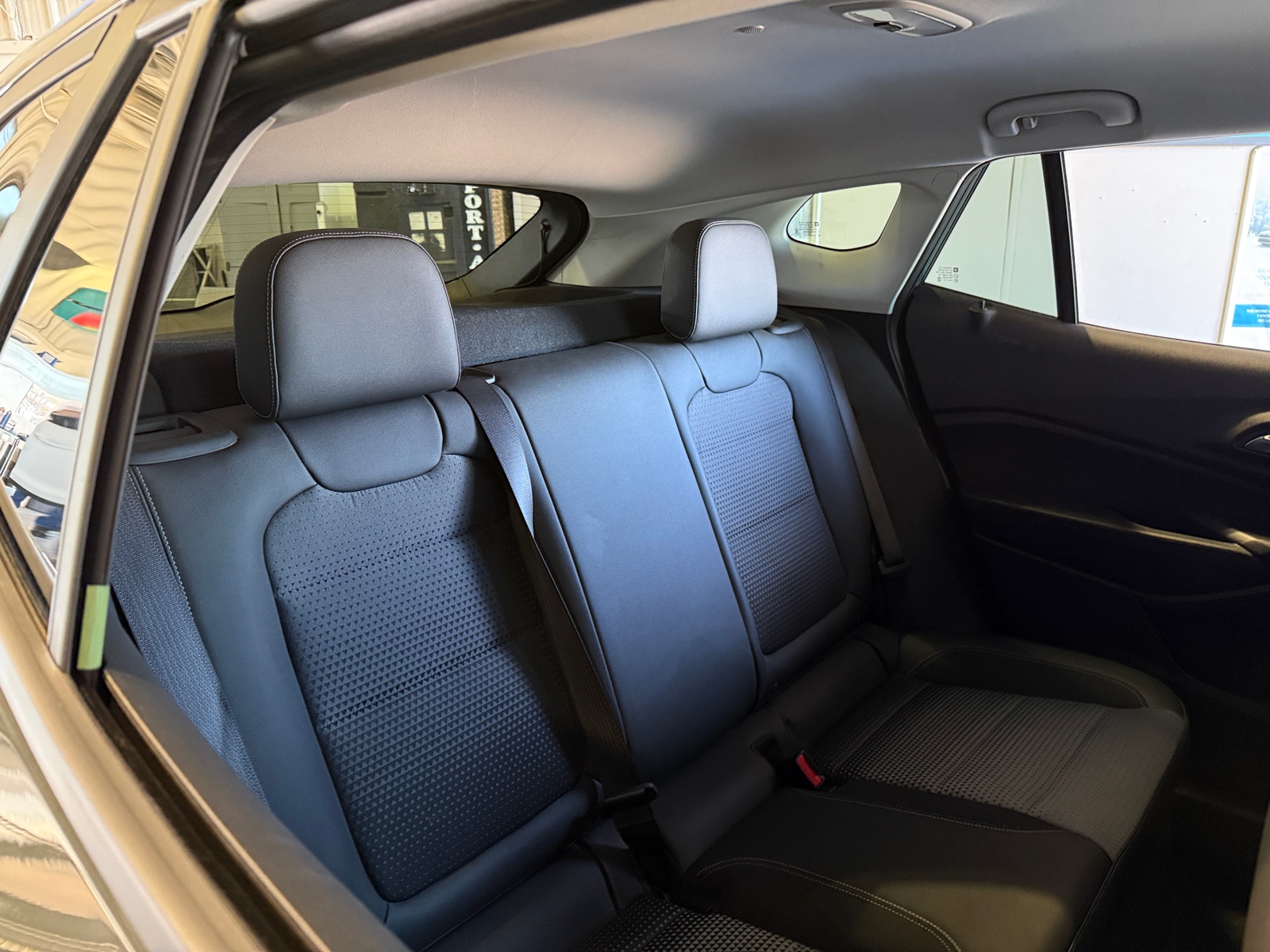 Thumbnail: 2025 Chevrolet Trax - 6