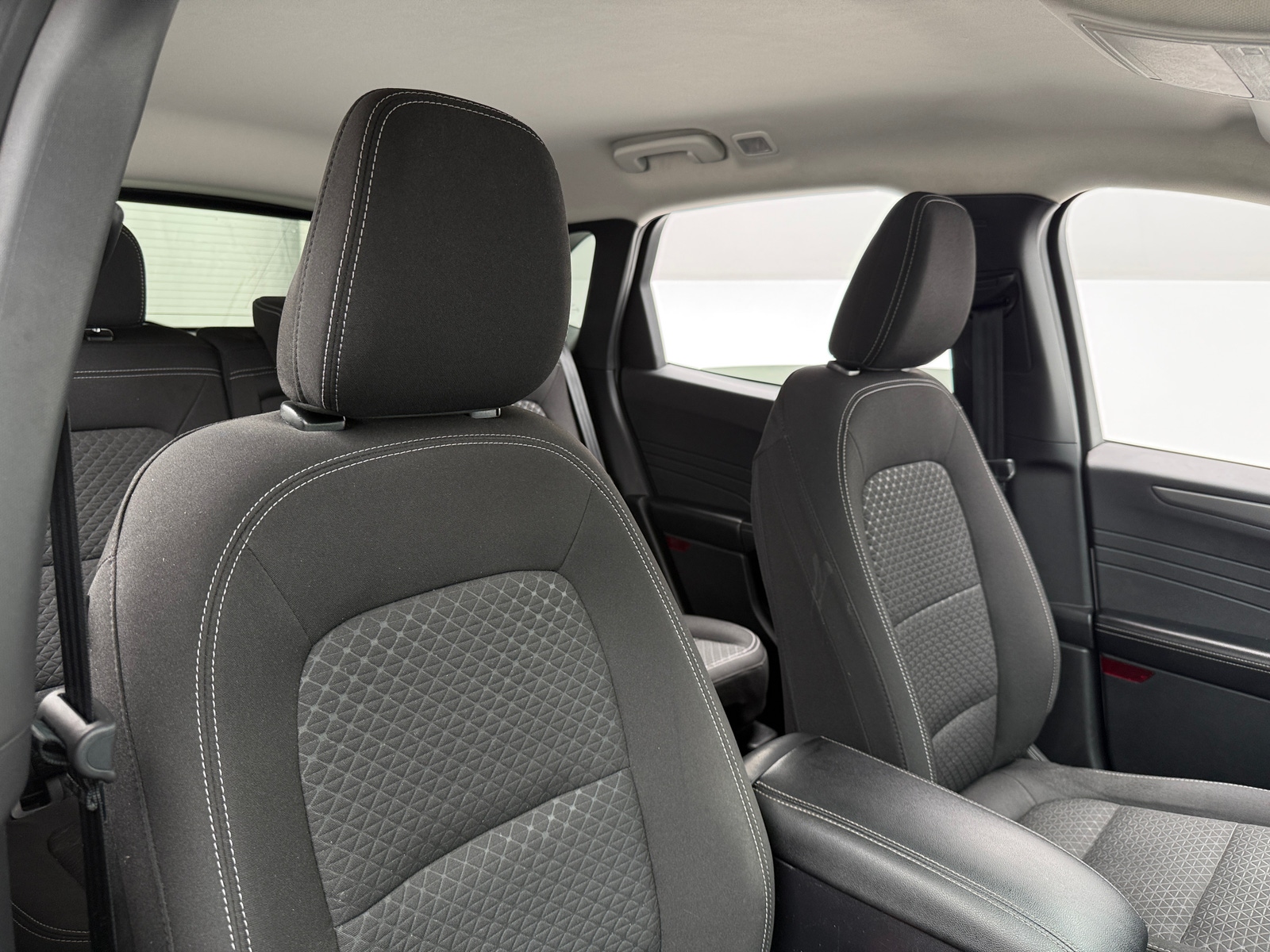 Thumbnail: 2023 Ford Escape - 2