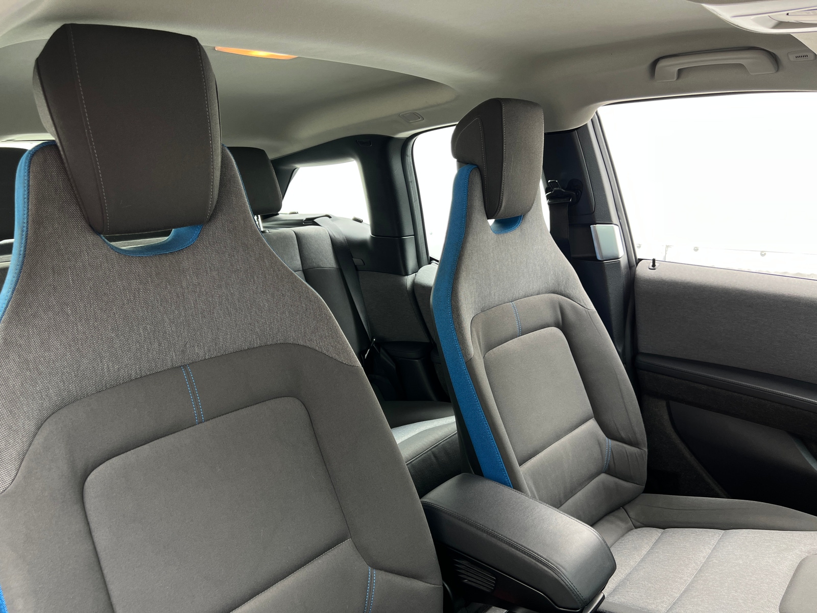 Thumbnail: 2017 BMW i3 - 2