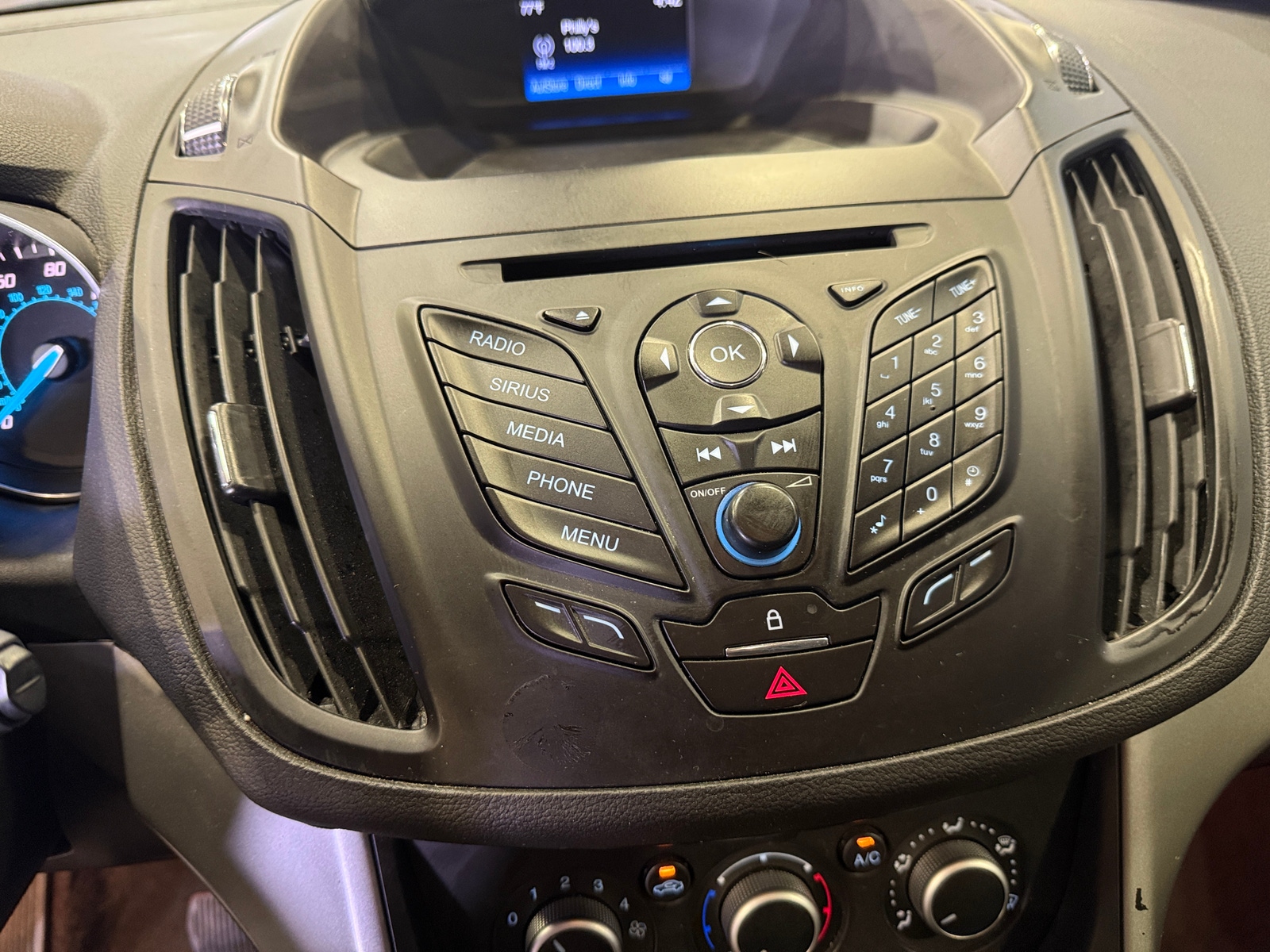 Thumbnail: 2016 Ford Escape - 4