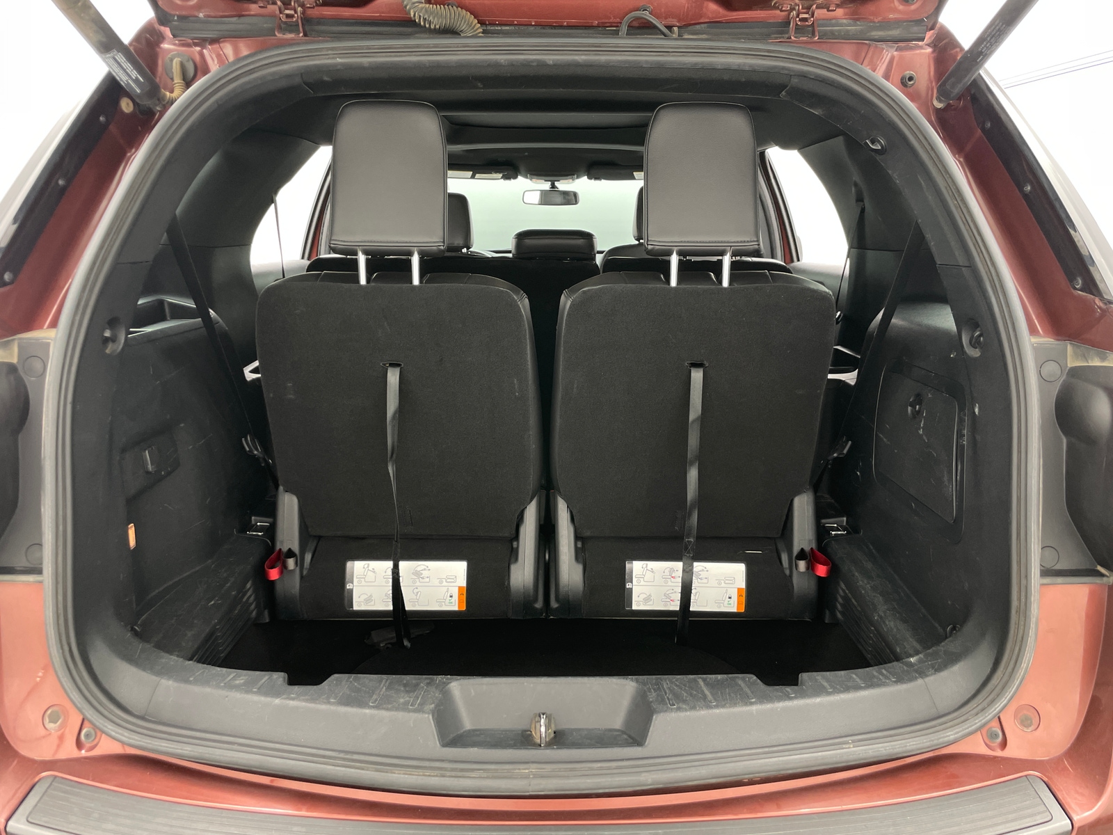 Thumbnail: 2018 Ford Explorer - 7