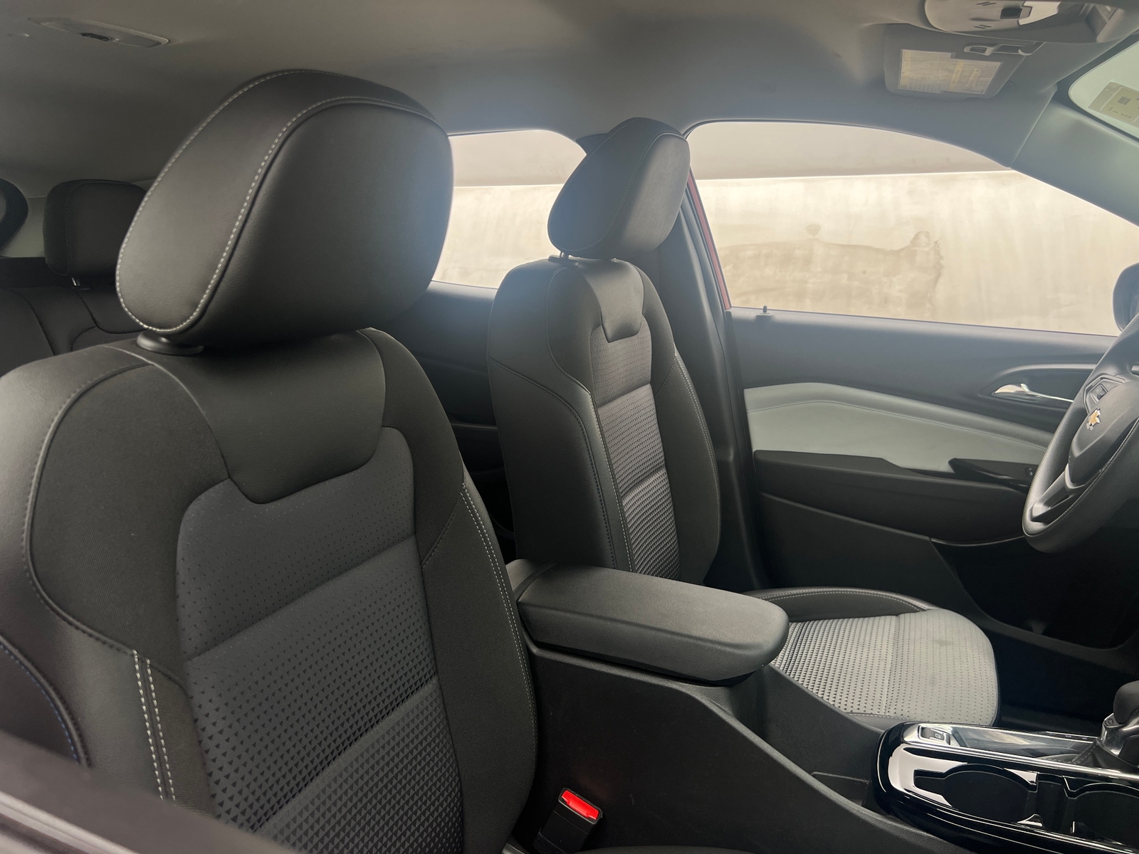 Thumbnail: 2025 Chevrolet Trax - 2