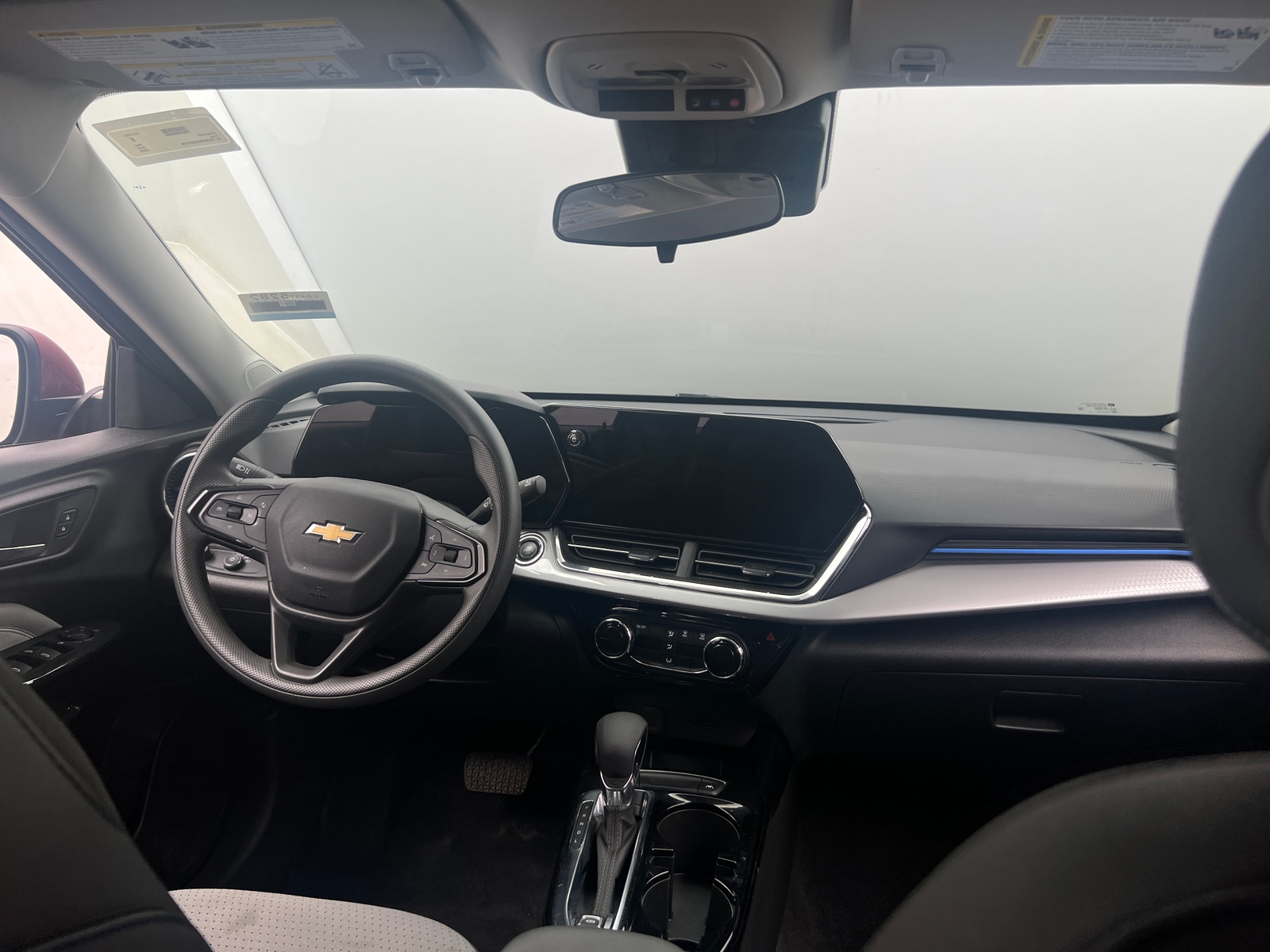 Thumbnail: 2025 Chevrolet Trax - 3