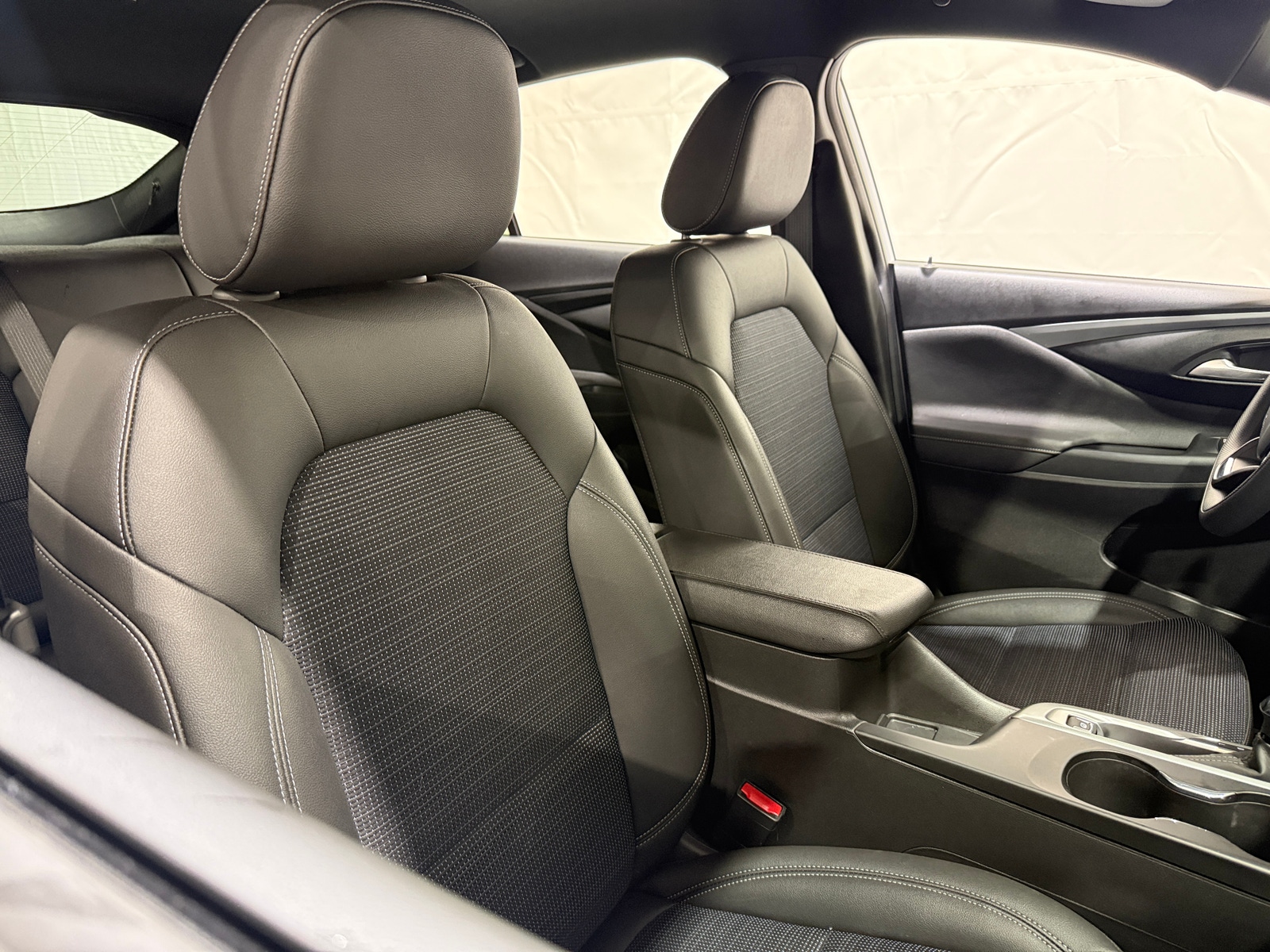 Thumbnail: 2025 Buick Envista - 2