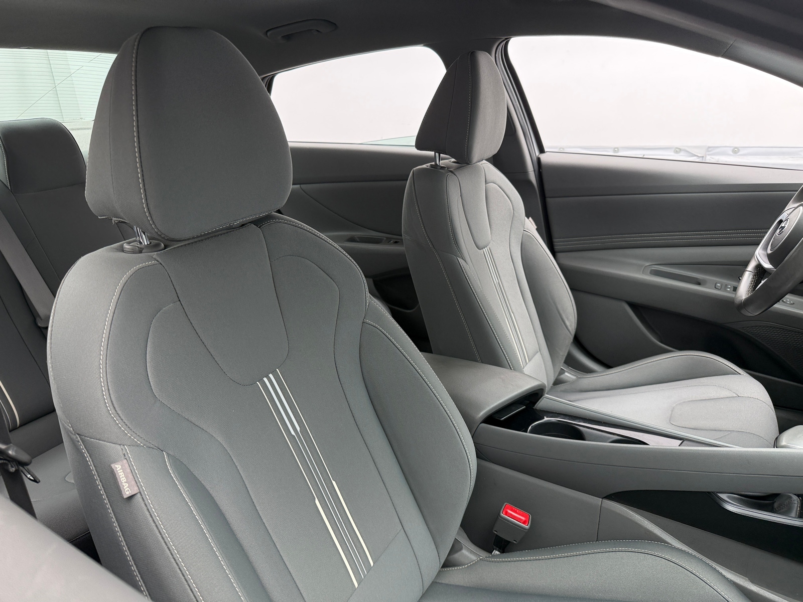 Thumbnail: 2023 Hyundai Elantra - 2