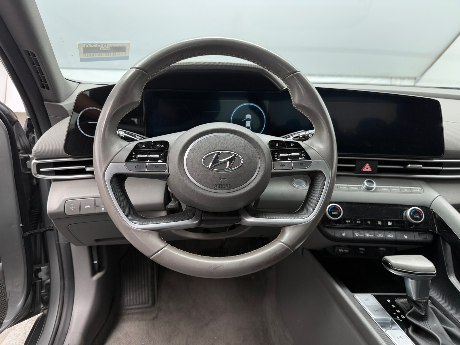 Thumbnail: 2023 Hyundai Elantra - 5