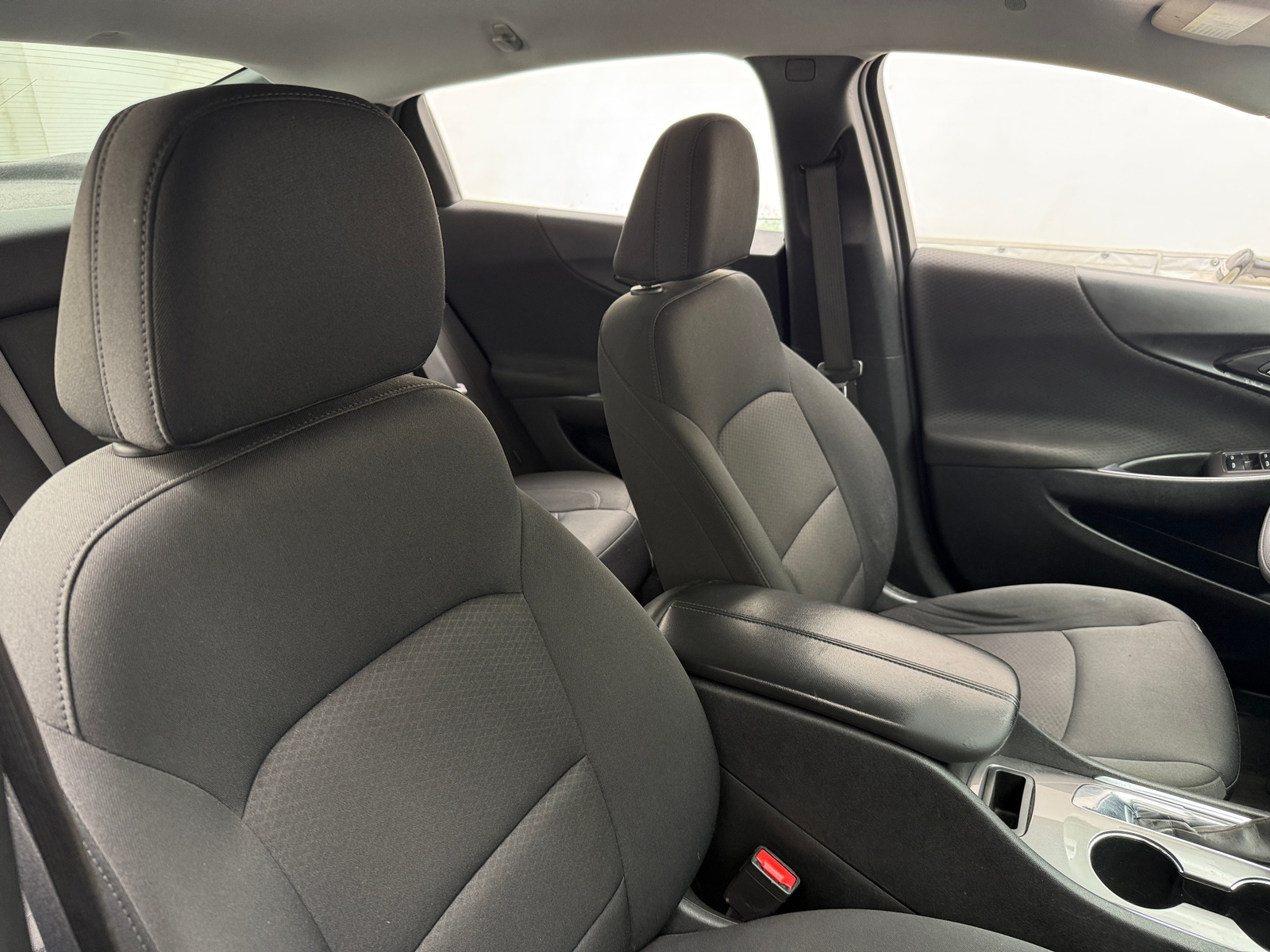 Thumbnail: 2021 Chevrolet Malibu - 2