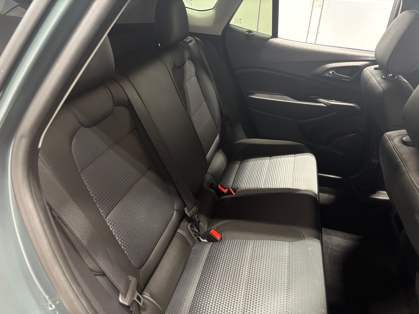 Thumbnail: 2025 Chevrolet Trax - 6