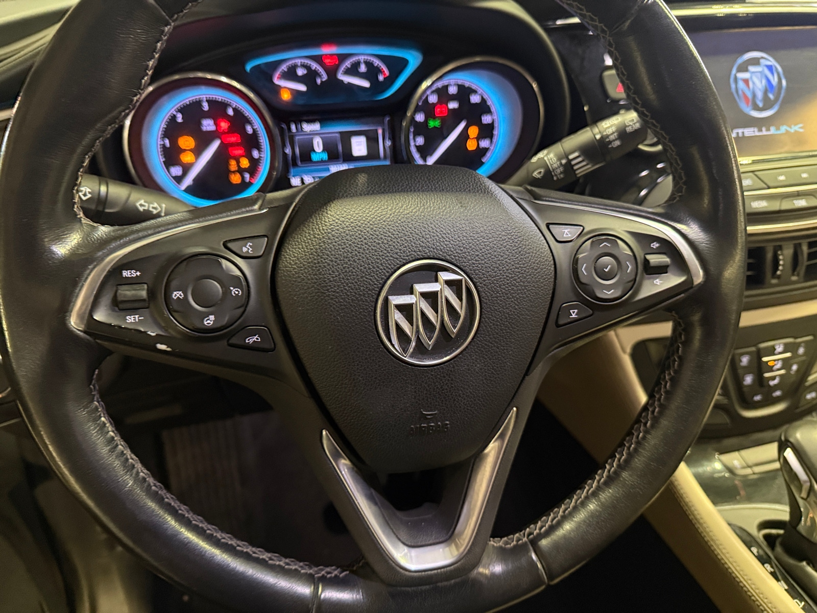 Thumbnail: 2017 Buick Envision - 4