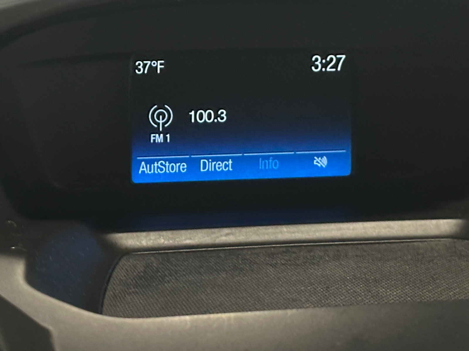 Thumbnail: 2019 Ford Escape - 4