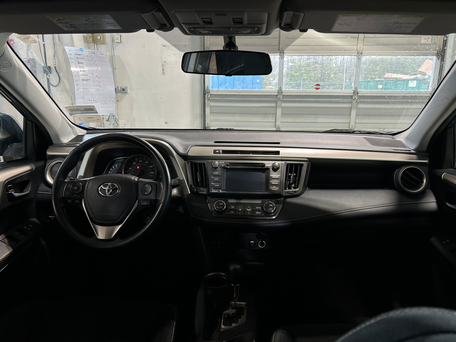 Thumbnail: 2014 Toyota RAV4 - 3