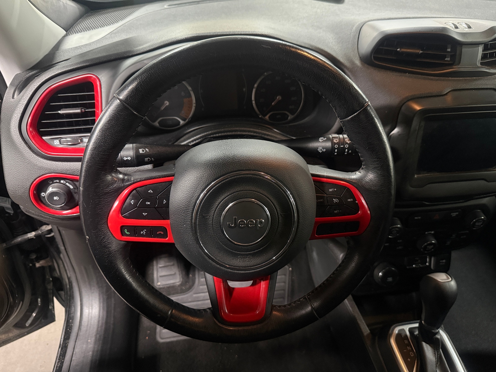 Thumbnail: 2019 Jeep Renegade - 5