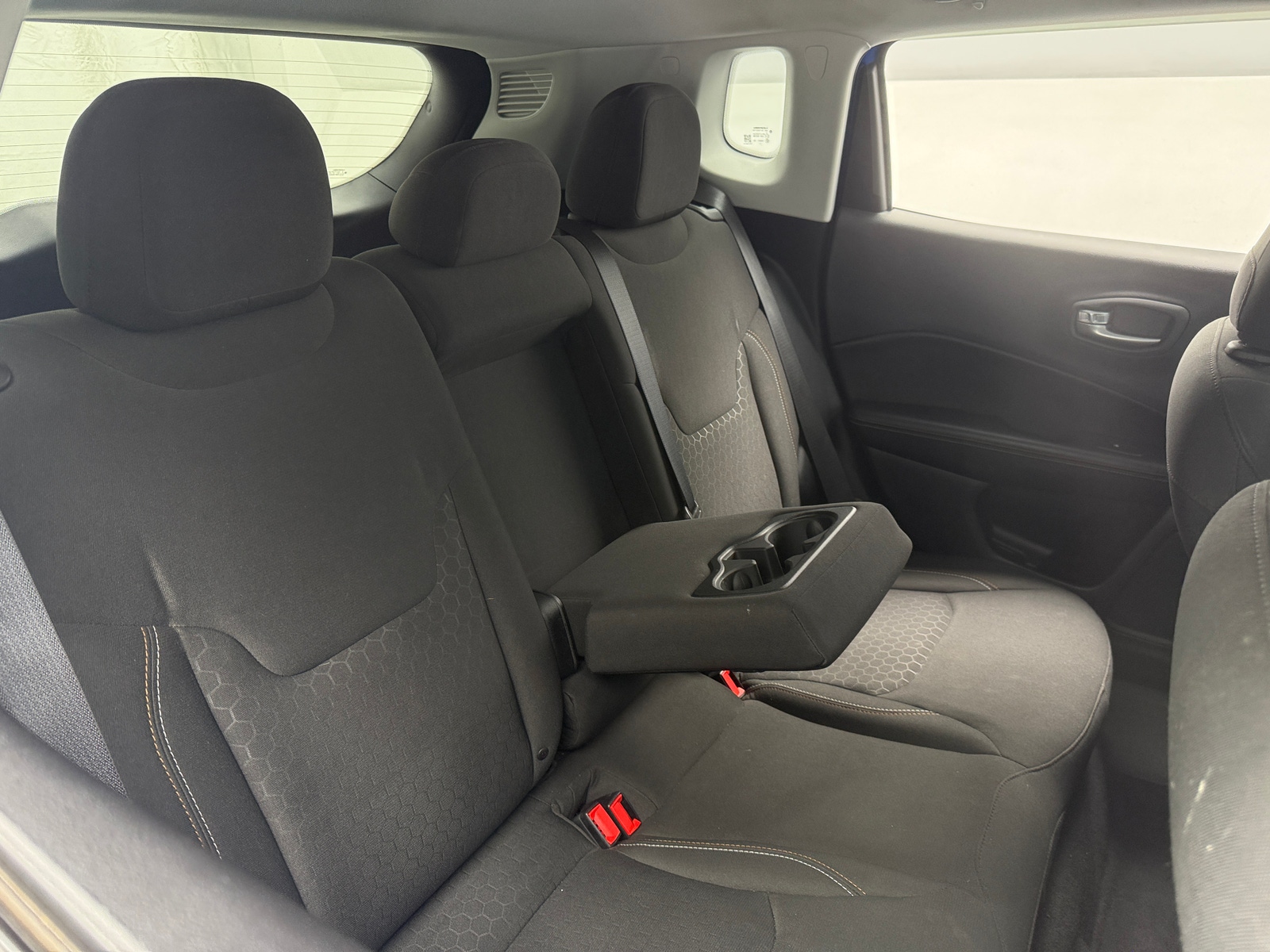 Thumbnail: 2018 Jeep Compass - 6