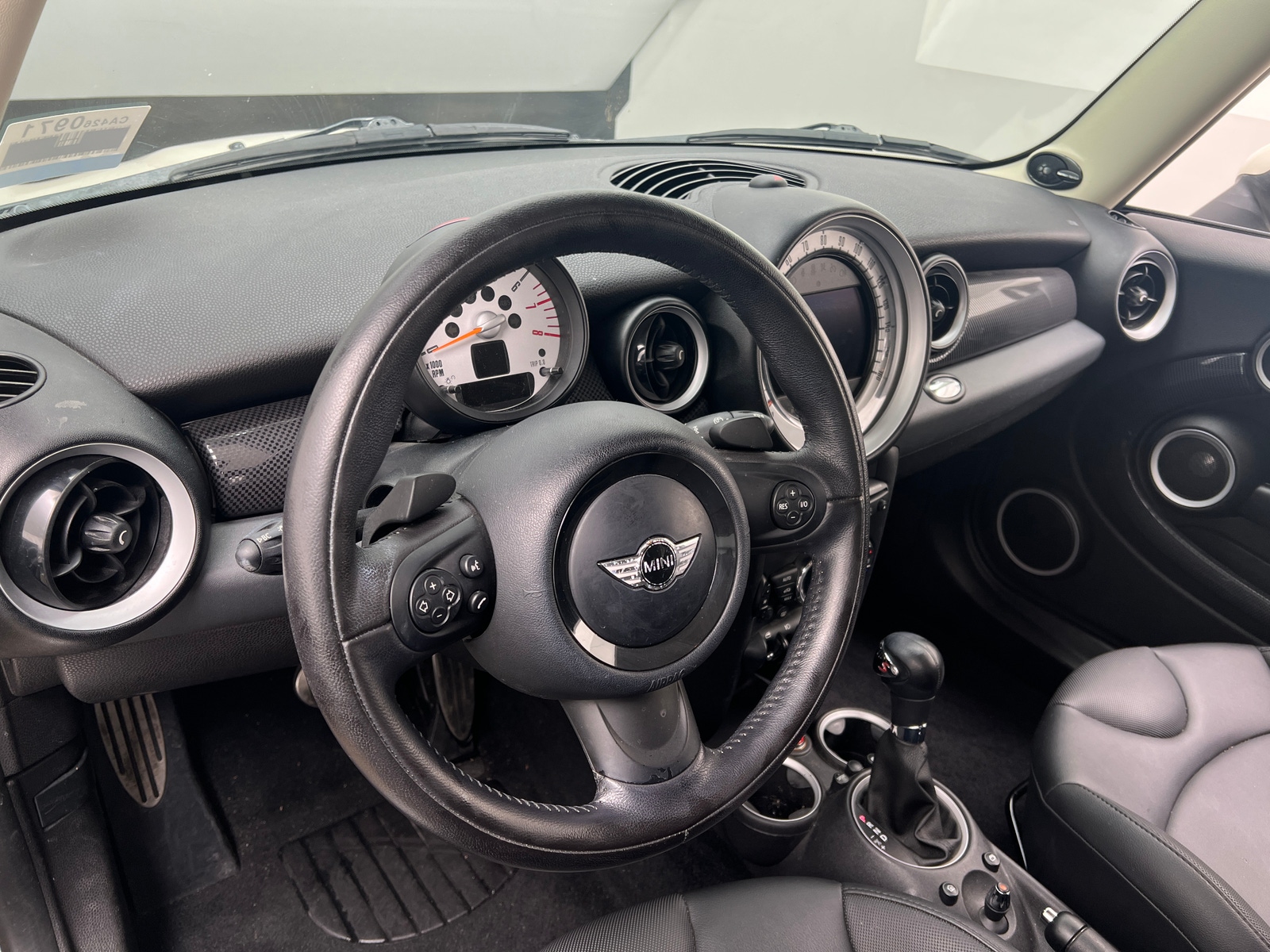 Thumbnail: 2012 MINI Cooper Hardtop - 4